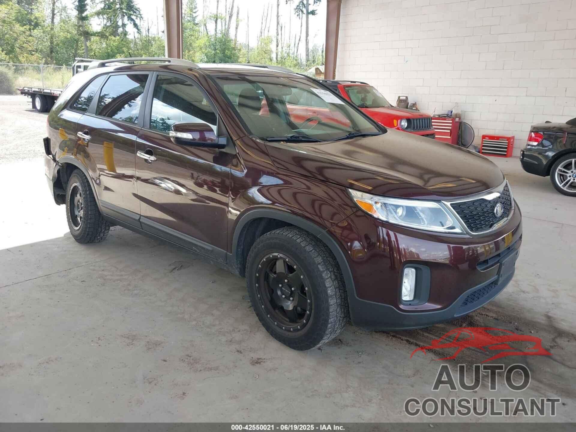 KIA SORENTO 2014 - 5XYKT3A63EG518755