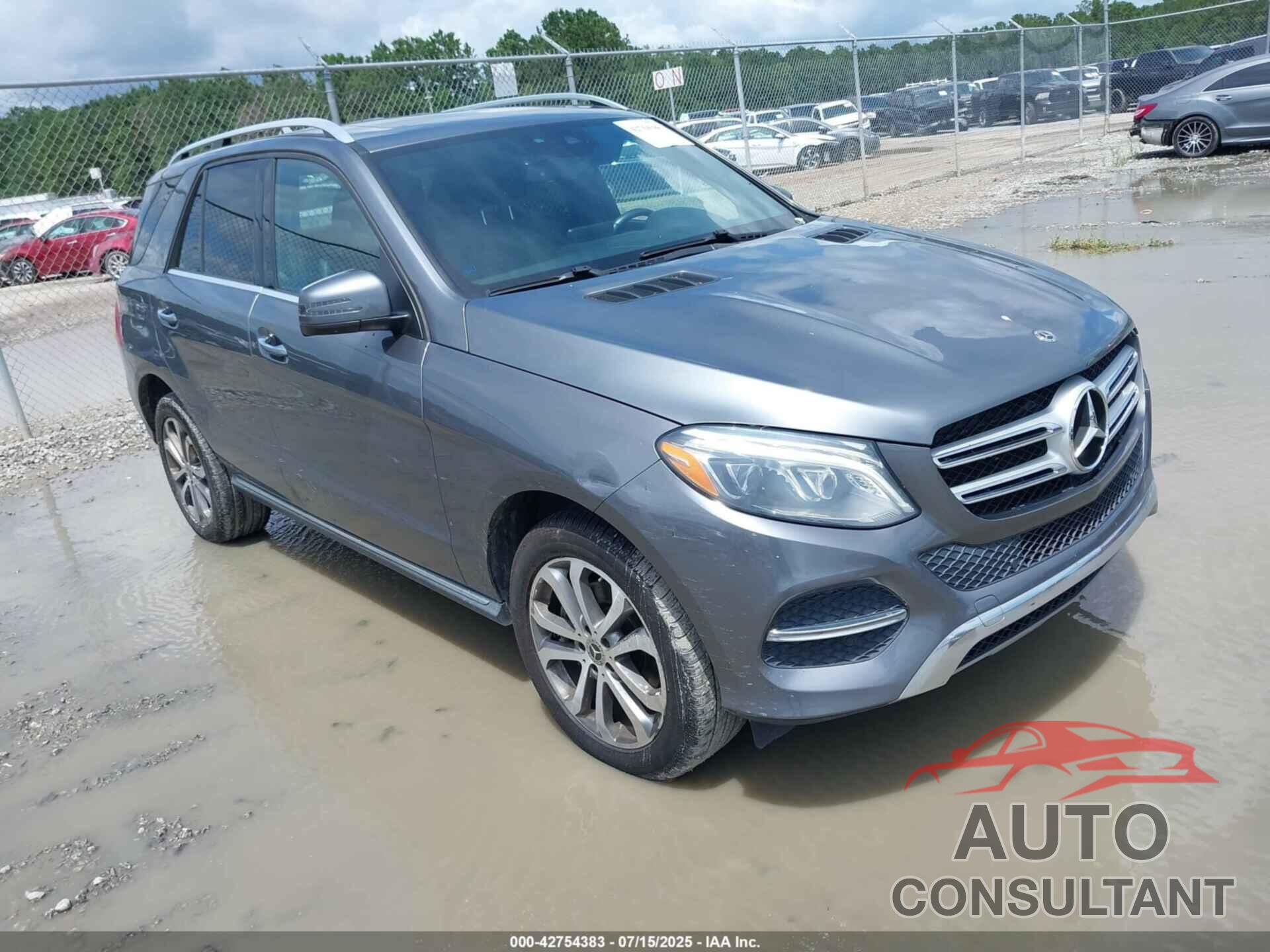 MERCEDES-BENZ GLE 350 2017 - 4JGDA5HB0HA990876