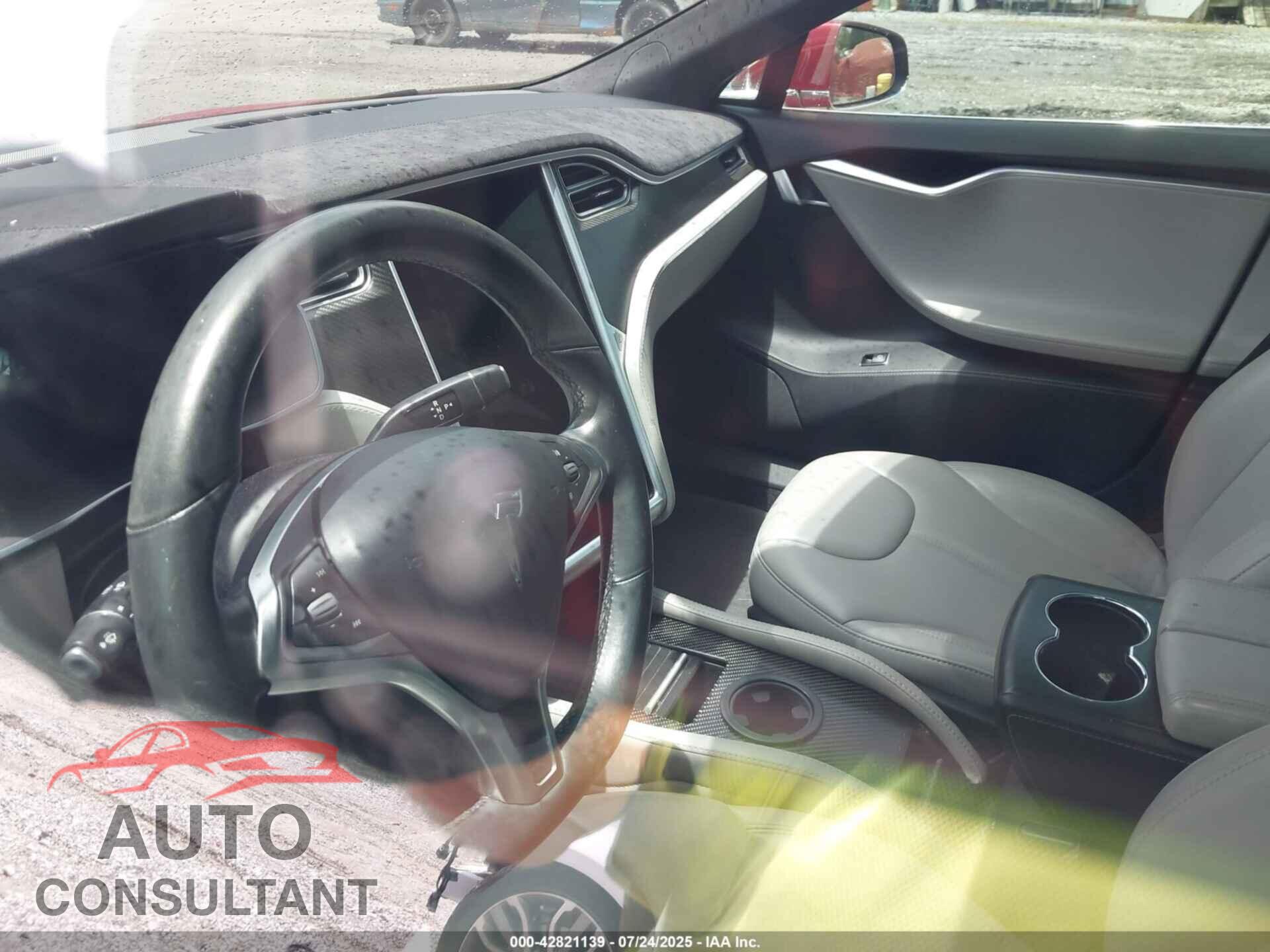 TESLA MODEL S 2015 - 5YJSA1H11FF080282