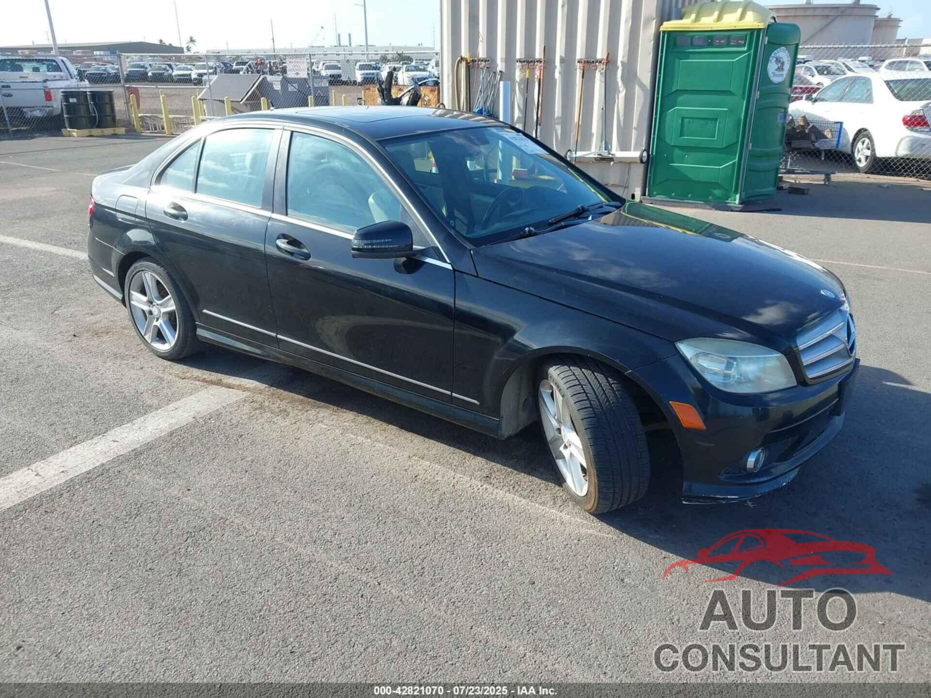 MERCEDES-BENZ C 300 2010 - WDDGF5EB0AR105077