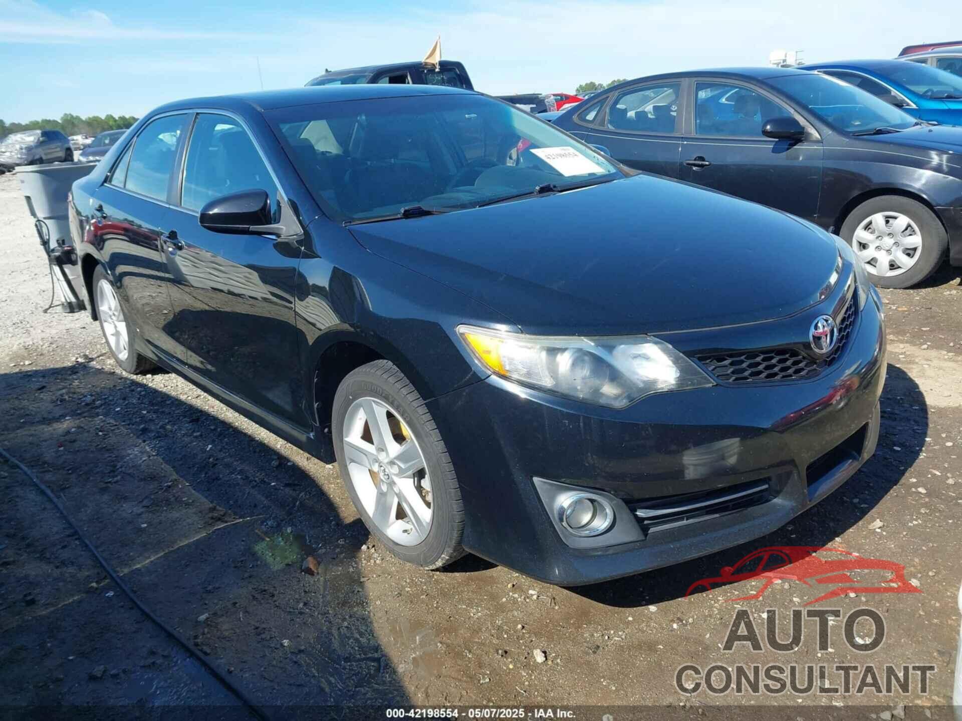 TOYOTA CAMRY 2014 - 4T1BF1FK3EU352801