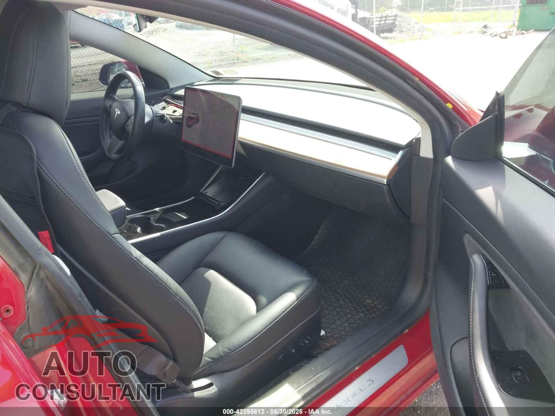 TESLA MODEL 3 2018 - 5YJ3E1EB4JF085068