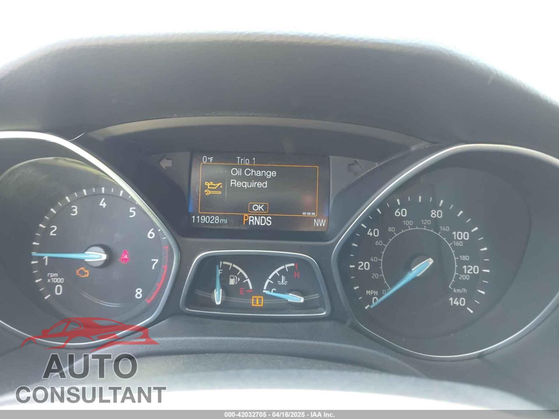 FORD FOCUS 2017 - 1FADP3J29HL204892