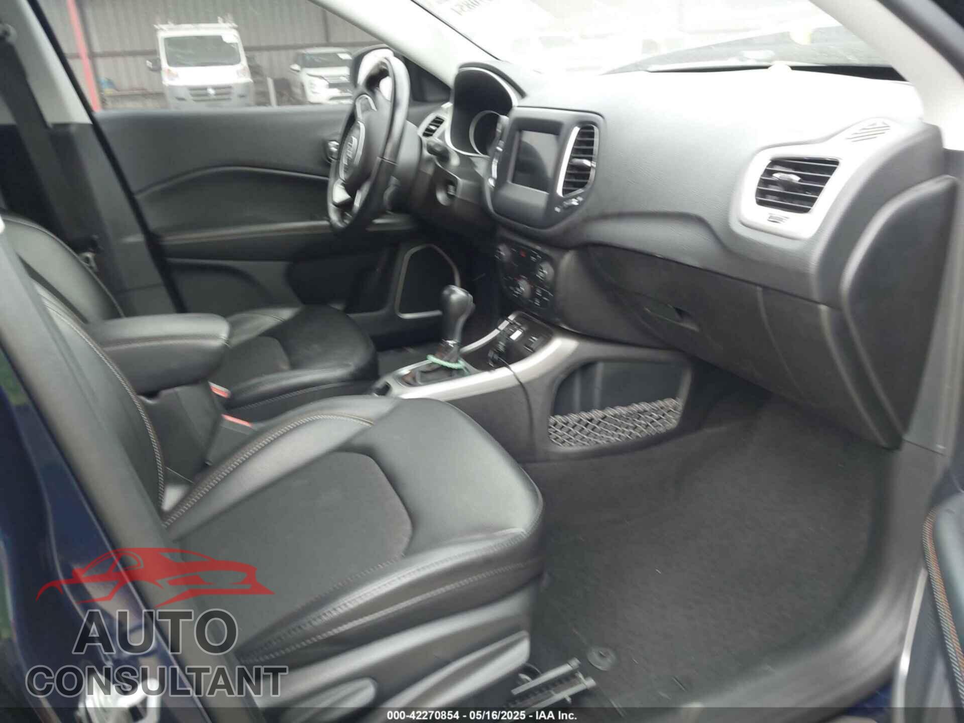 JEEP COMPASS 2020 - 3C4NJCBBXLT205917