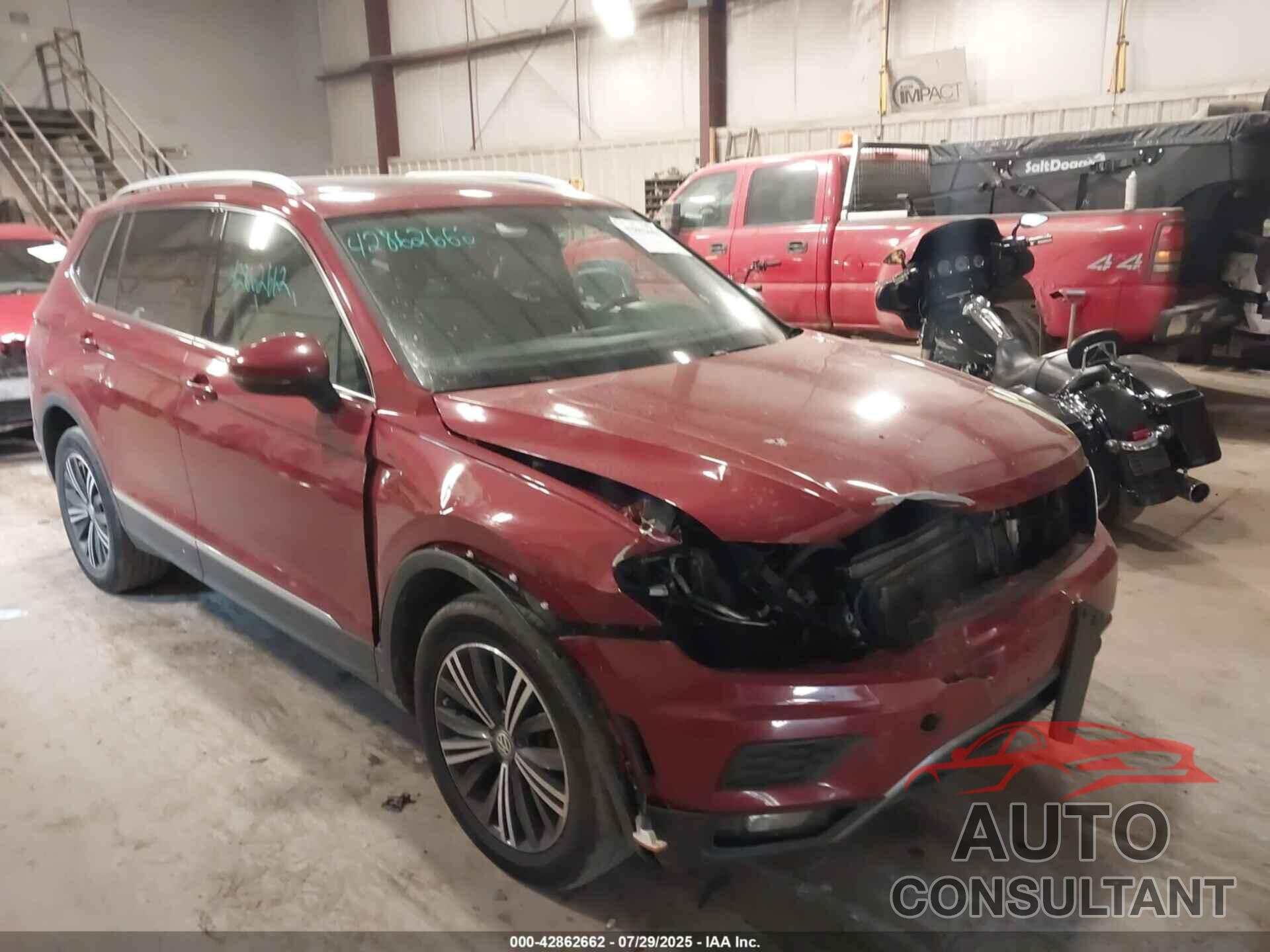 VOLKSWAGEN TIGUAN 2018 - 3VV2B7AX8JM013778