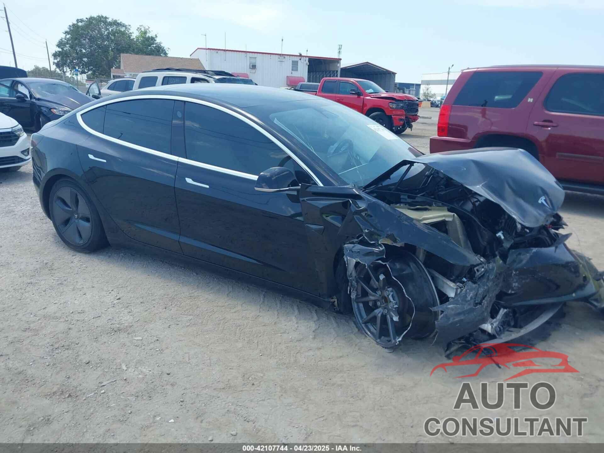 TESLA MODEL 3 2020 - 5YJ3E1EA9LF738102