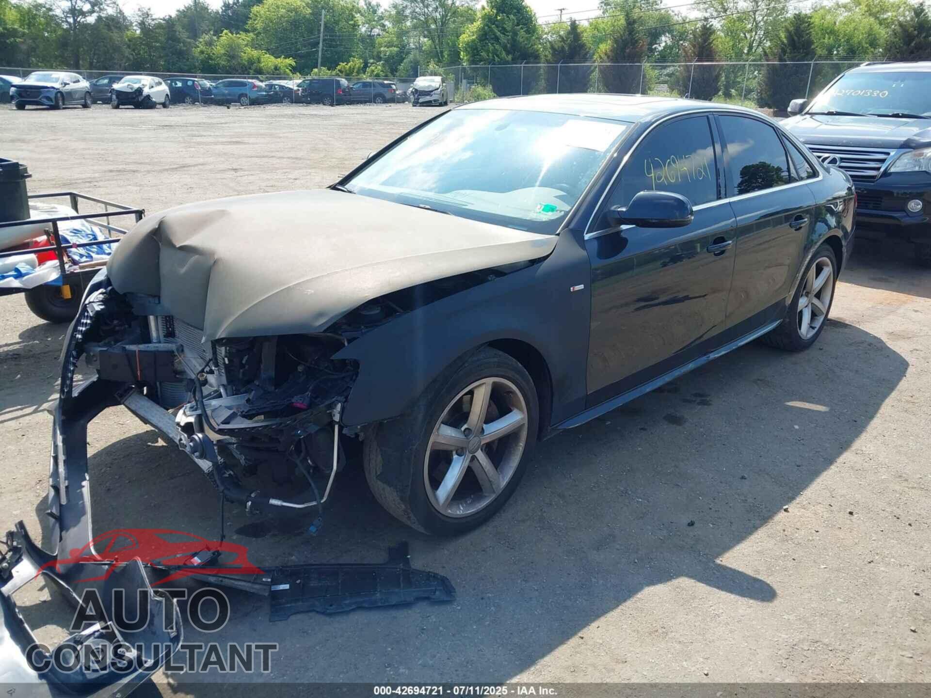 AUDI A4 2012 - WAUKFAFL6CN010566