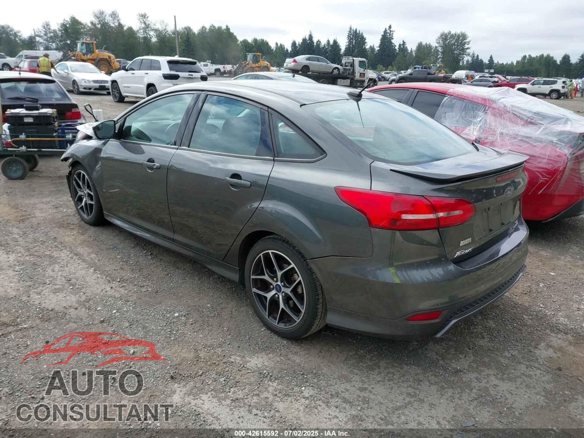 FORD FOCUS 2016 - 1FADP3F22GL211075