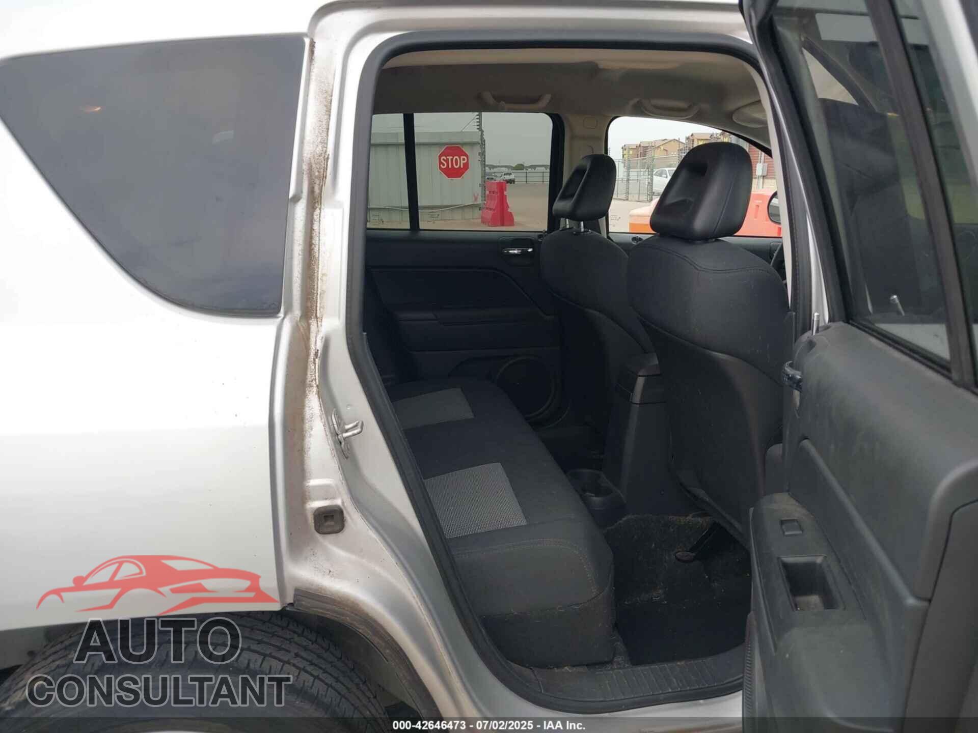 JEEP COMPASS 2009 - 1J4FT47B19D111043