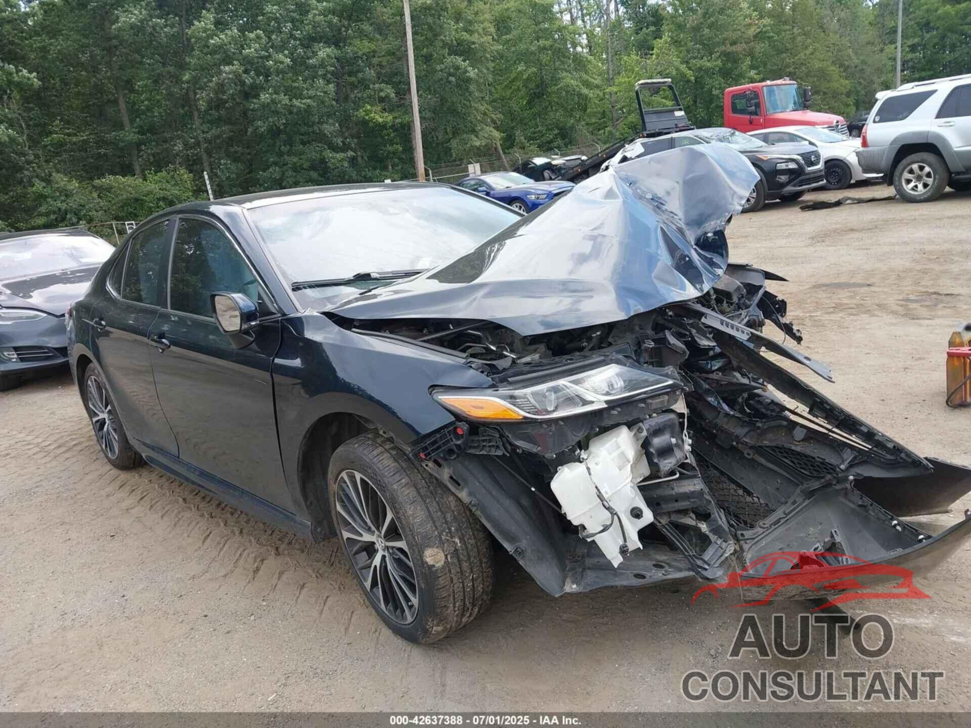 TOYOTA CAMRY 2018 - 4T1B11HK6JU597940