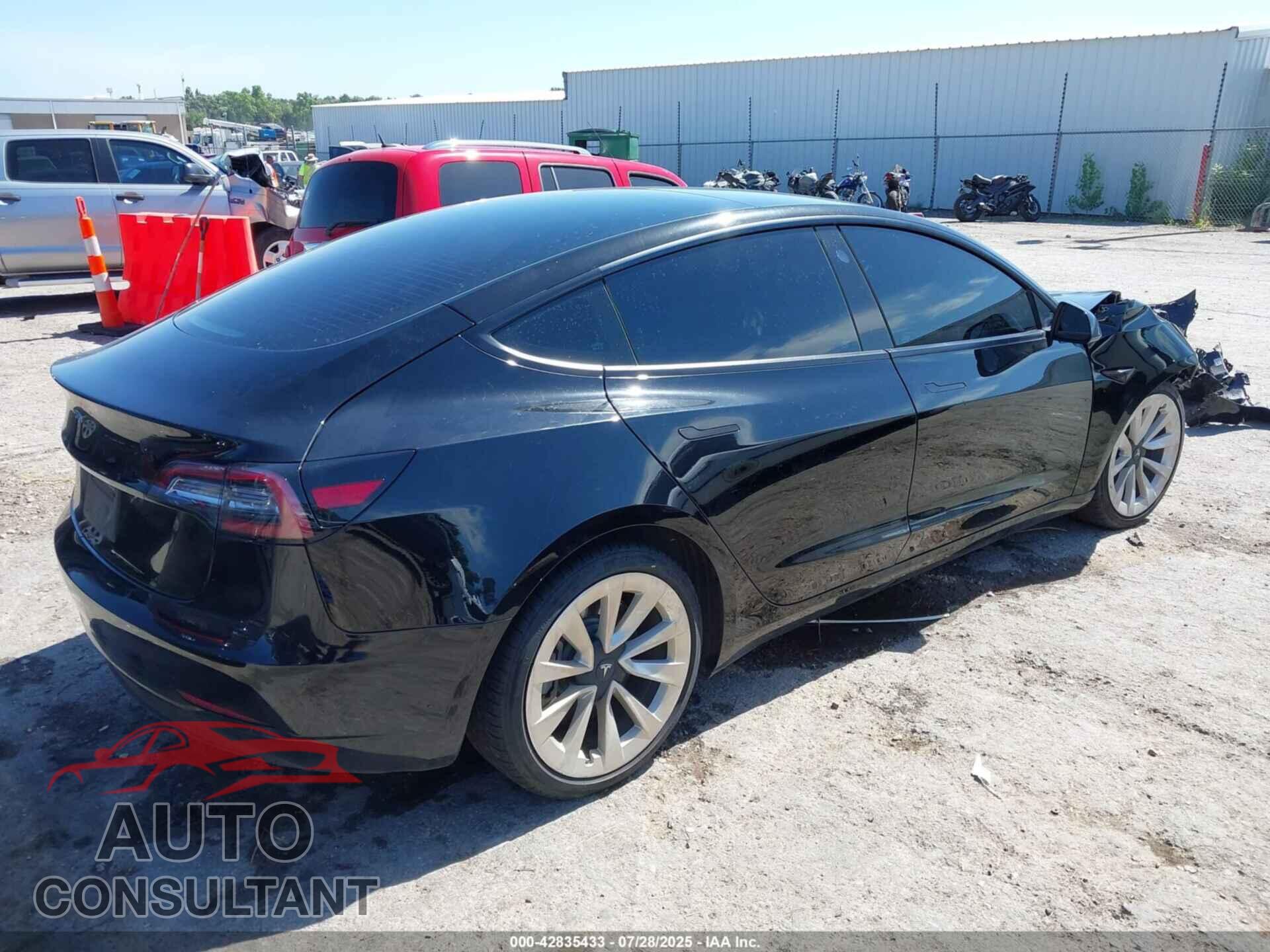TESLA MODEL 3 2023 - 5YJ3E1EA2PF446782