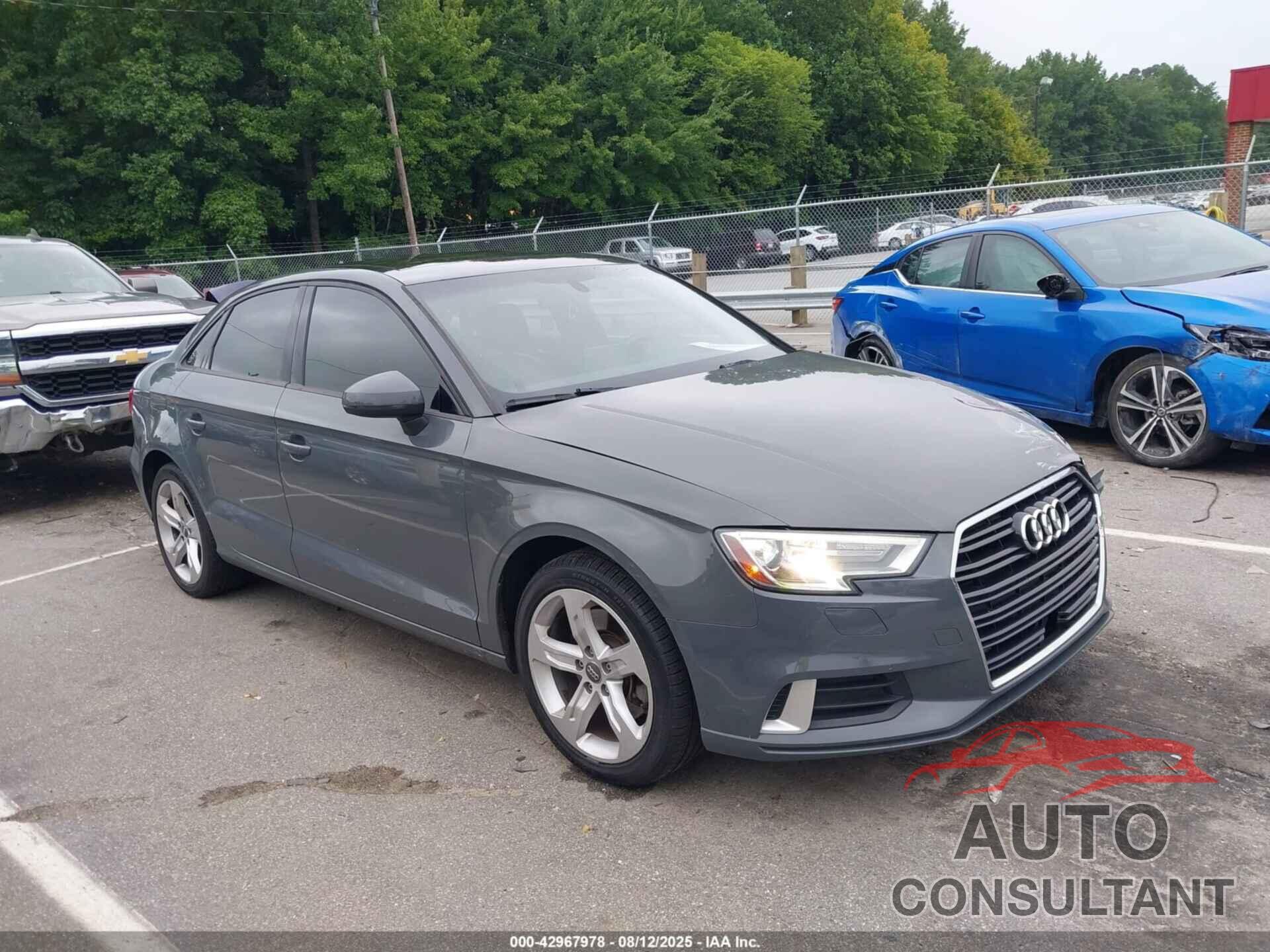 AUDI A3 2017 - WAUB8GFF4H1068326