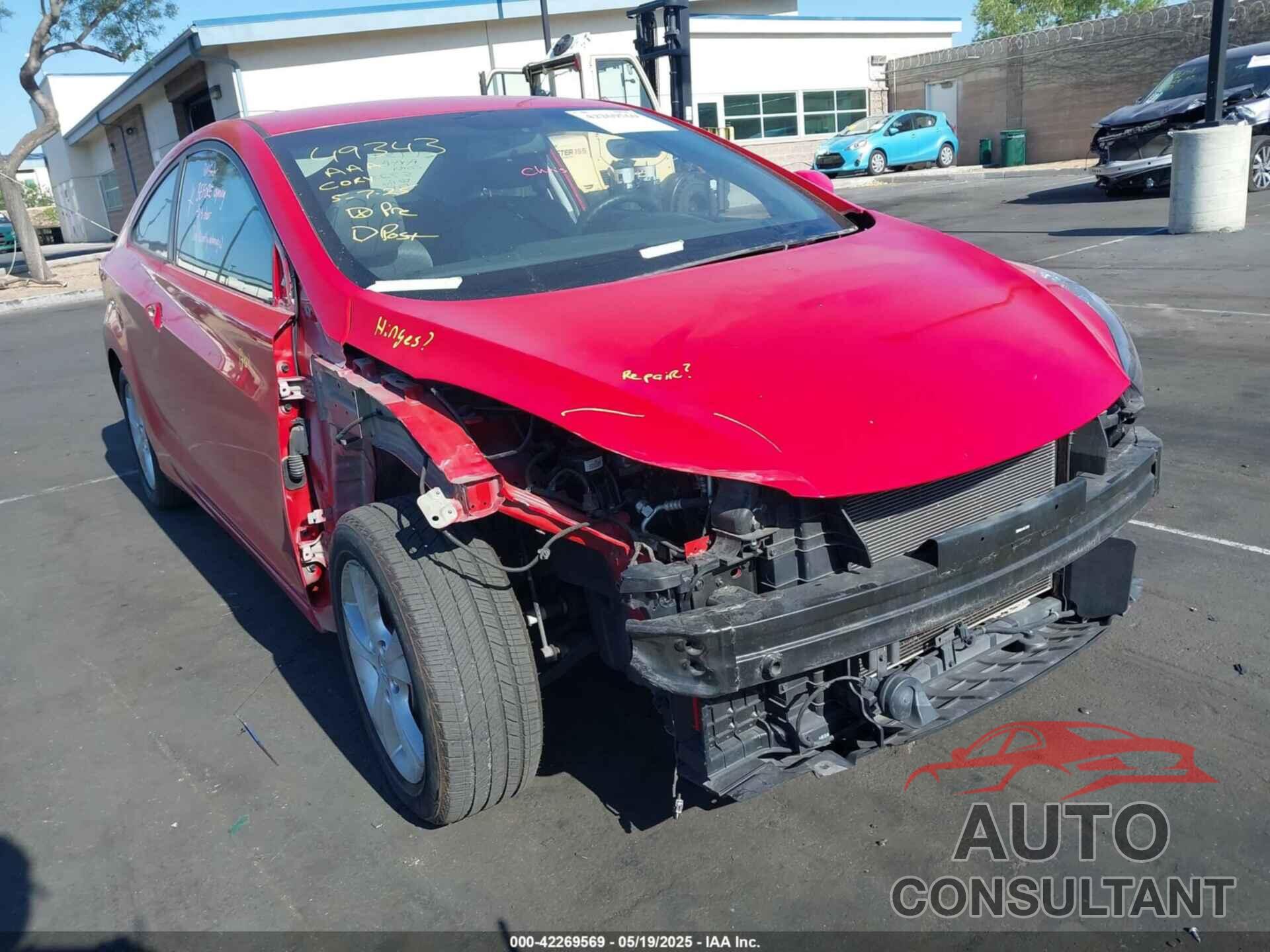 HYUNDAI ELANTRA 2013 - KMHDH6AE2DU002298