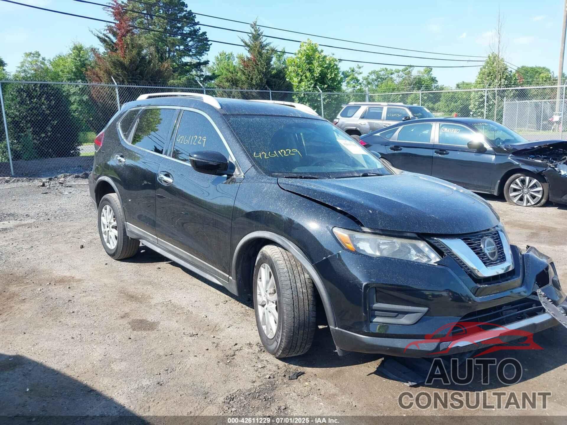 NISSAN ROGUE 2018 - KNMAT2MVXJP524682