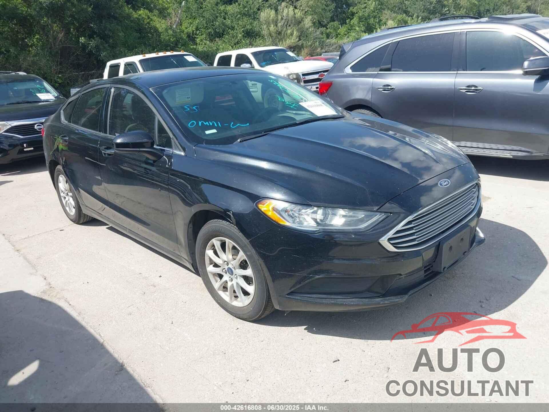 FORD FUSION 2017 - 3FA6P0G74HR200325