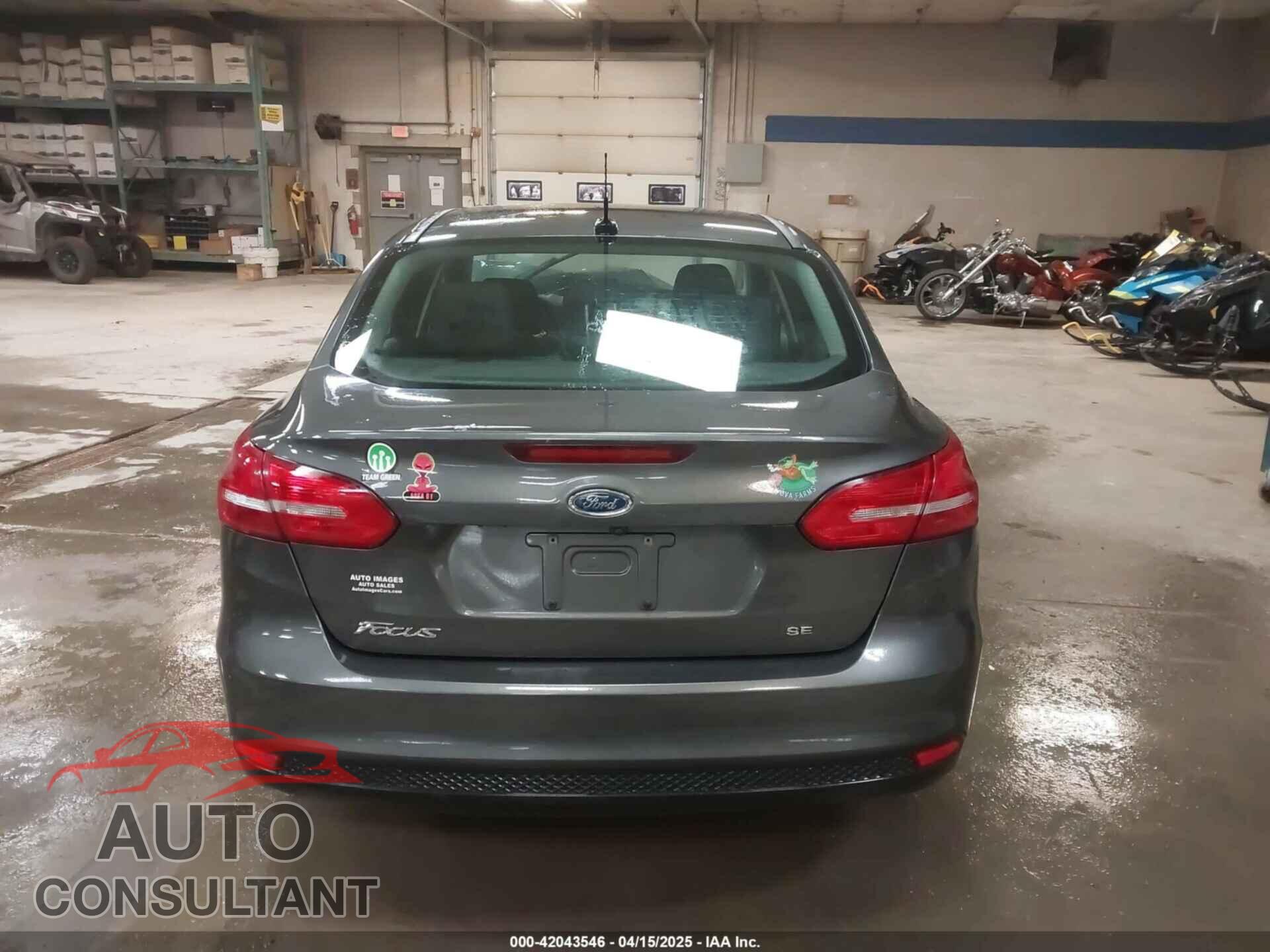 FORD FOCUS 2016 - 1FADP3F21GL247906