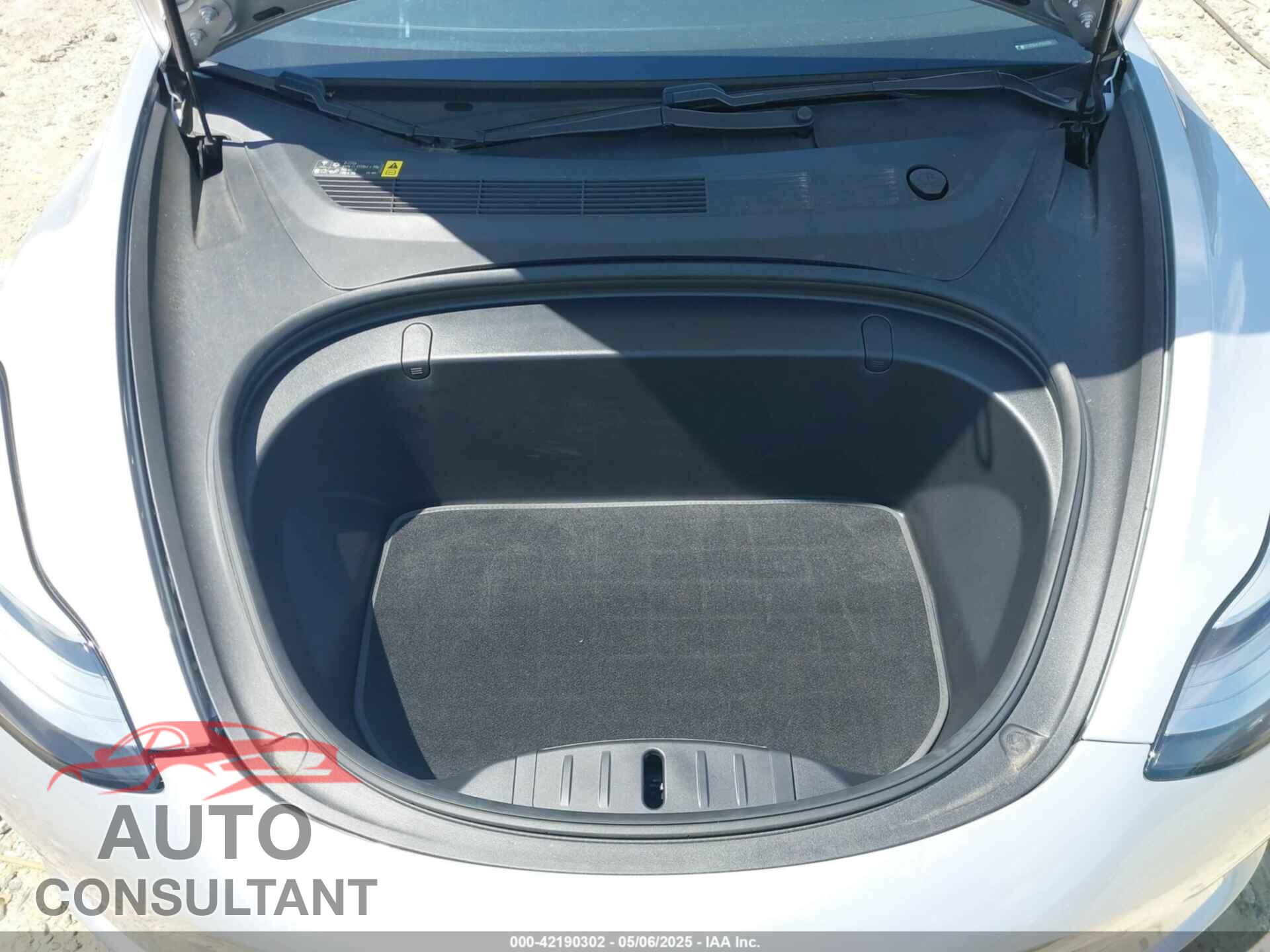 TESLA MODEL 3 2018 - 5YJ3E1EA5JF024335