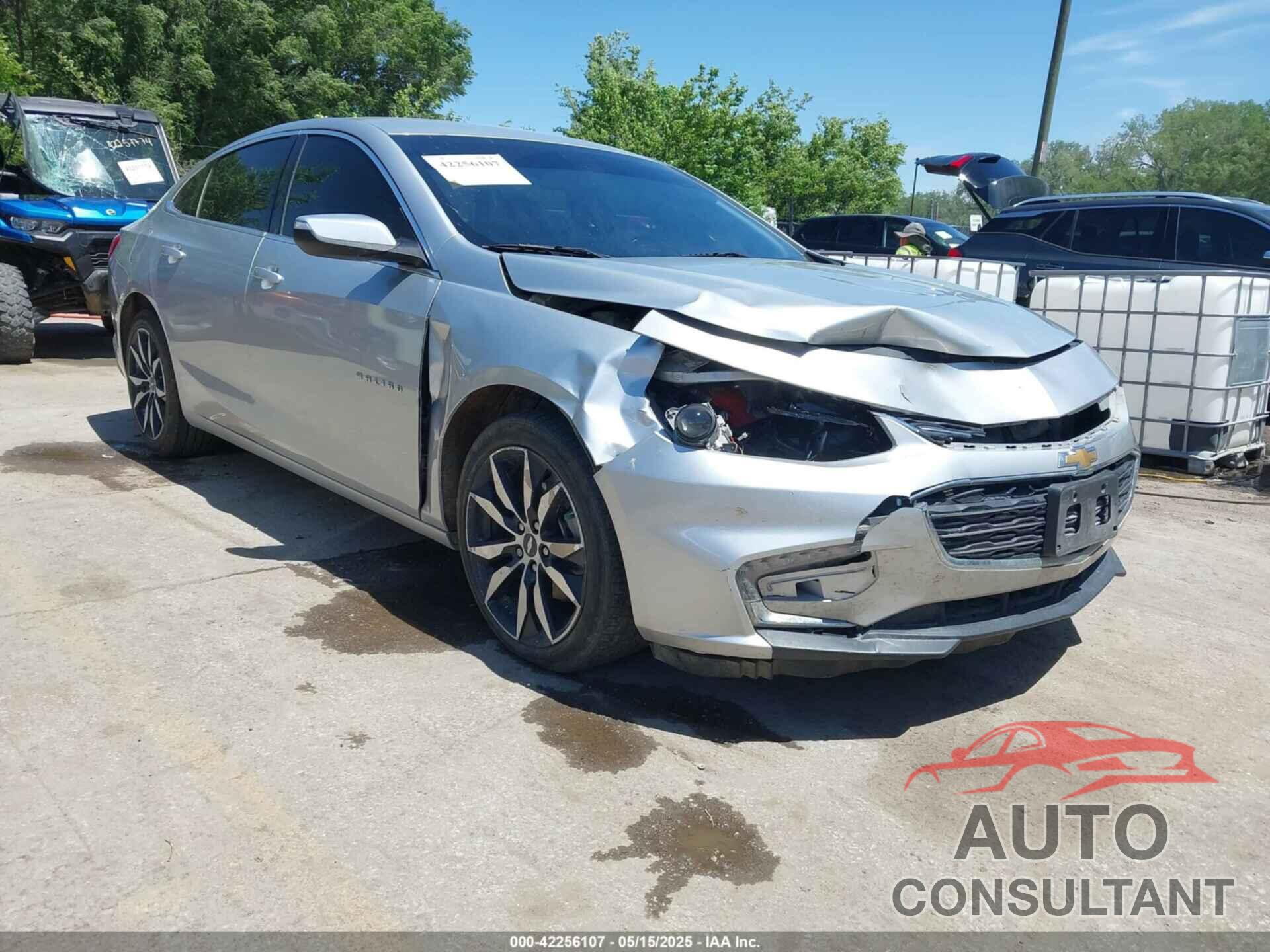 CHEVROLET MALIBU 2018 - 1G1ZD5ST3JF260612