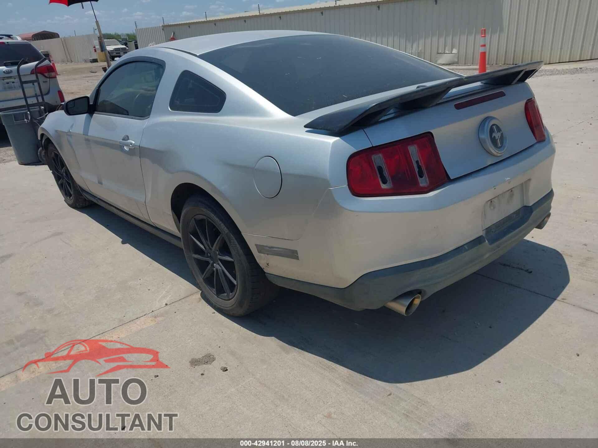 FORD MUSTANG 2012 - 1ZVBP8AM3C5208320