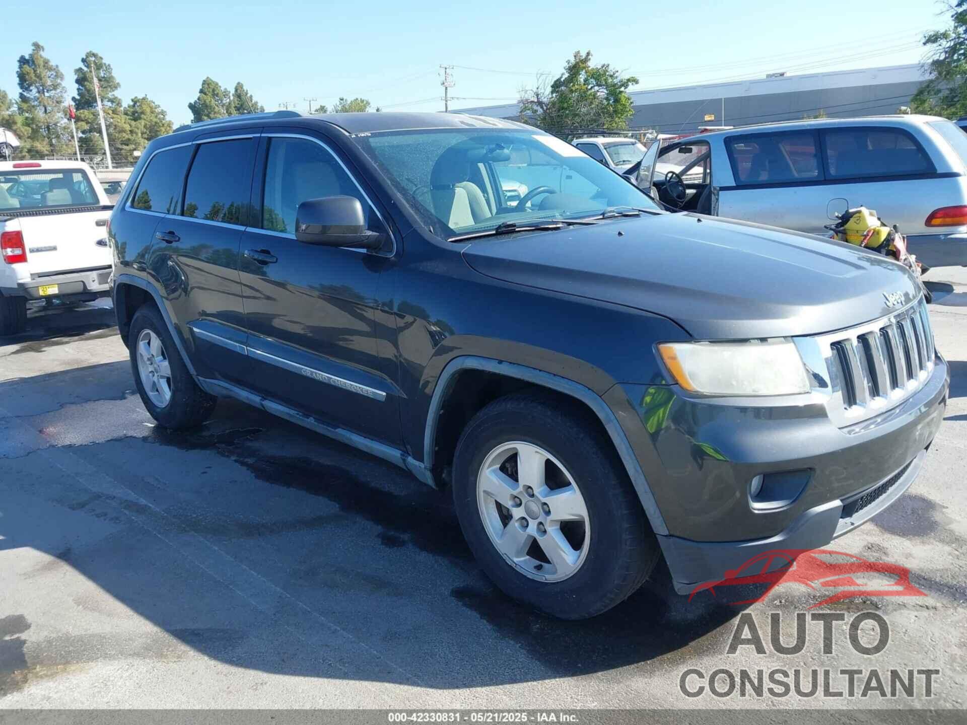JEEP GRAND CHEROKEE 2011 - 1J4RR4GG6BC562133
