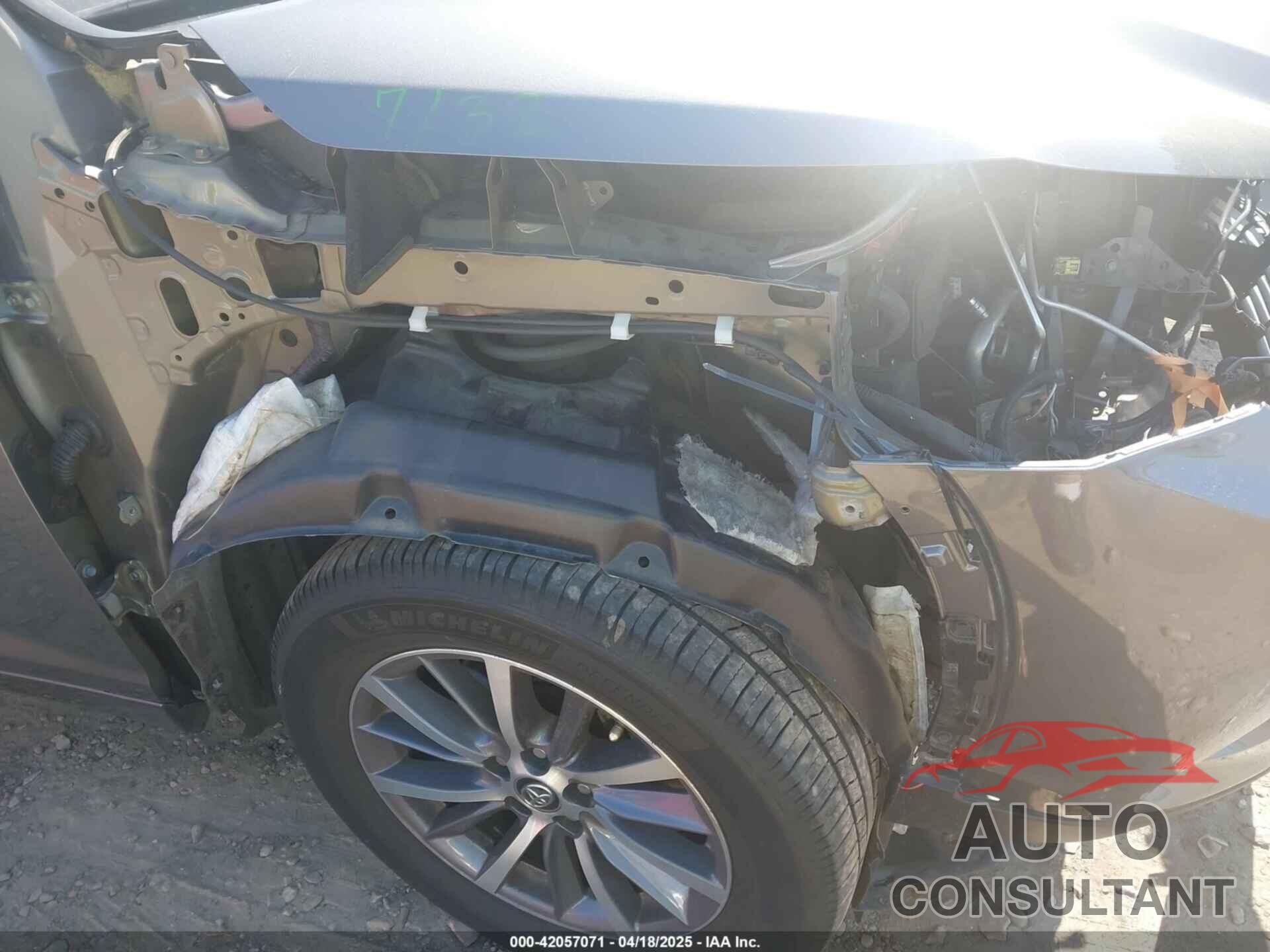 TOYOTA HIGHLANDER 2017 - 5TDKZRFHXHS523583