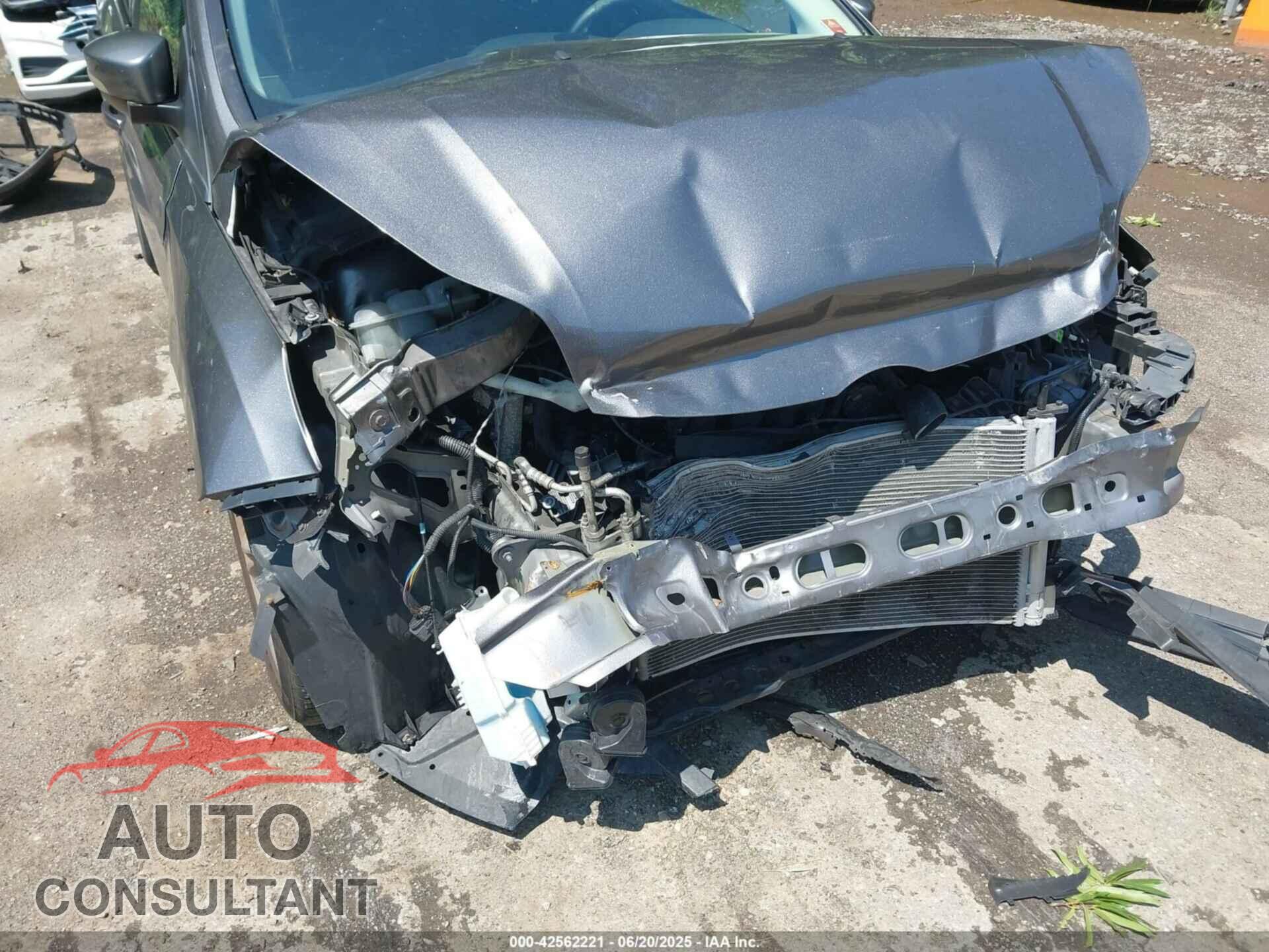 FORD FOCUS 2014 - 1FADP3F2XEL135523