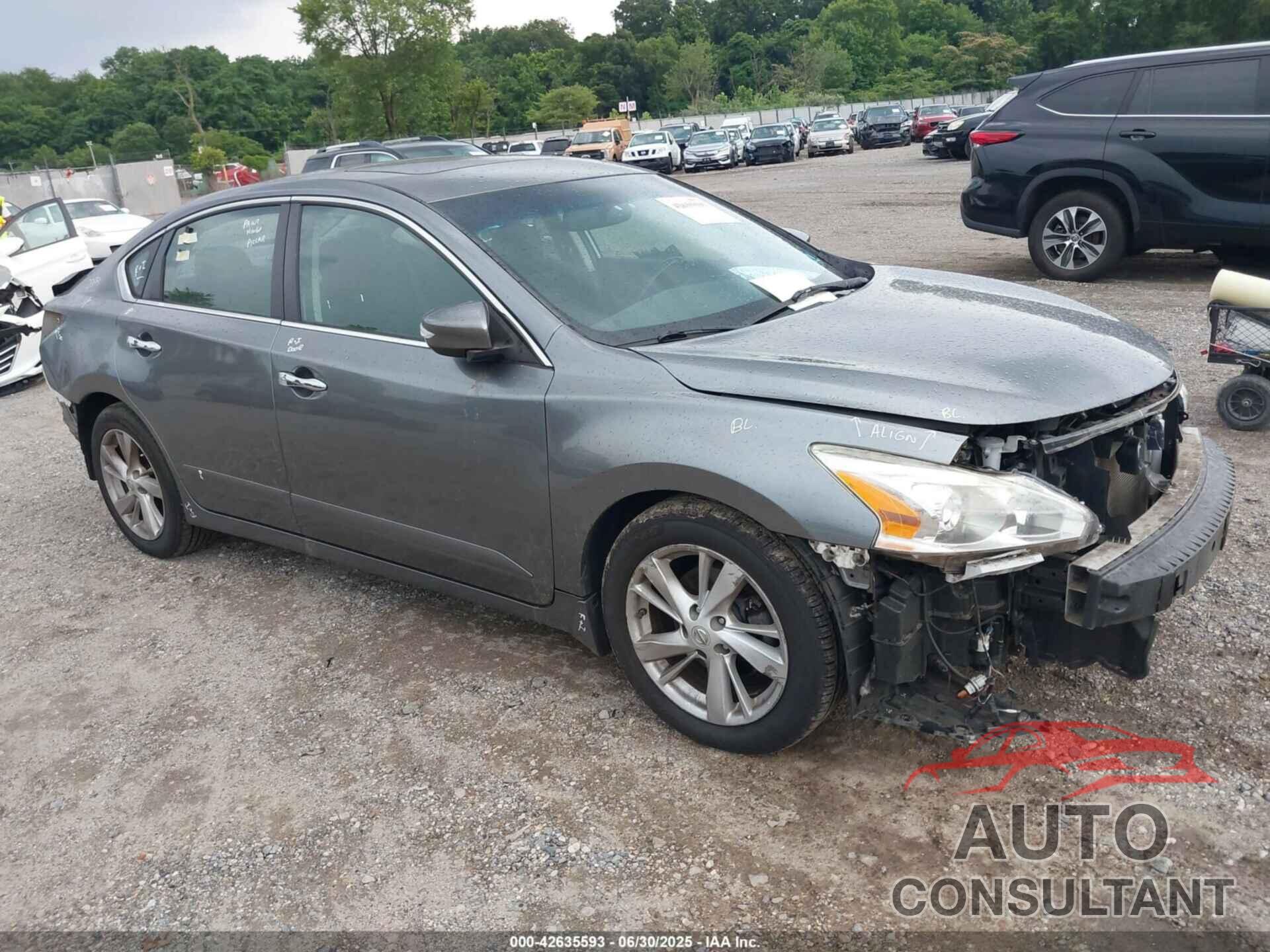 NISSAN ALTIMA 2015 - 1N4AL3AP0FC240218