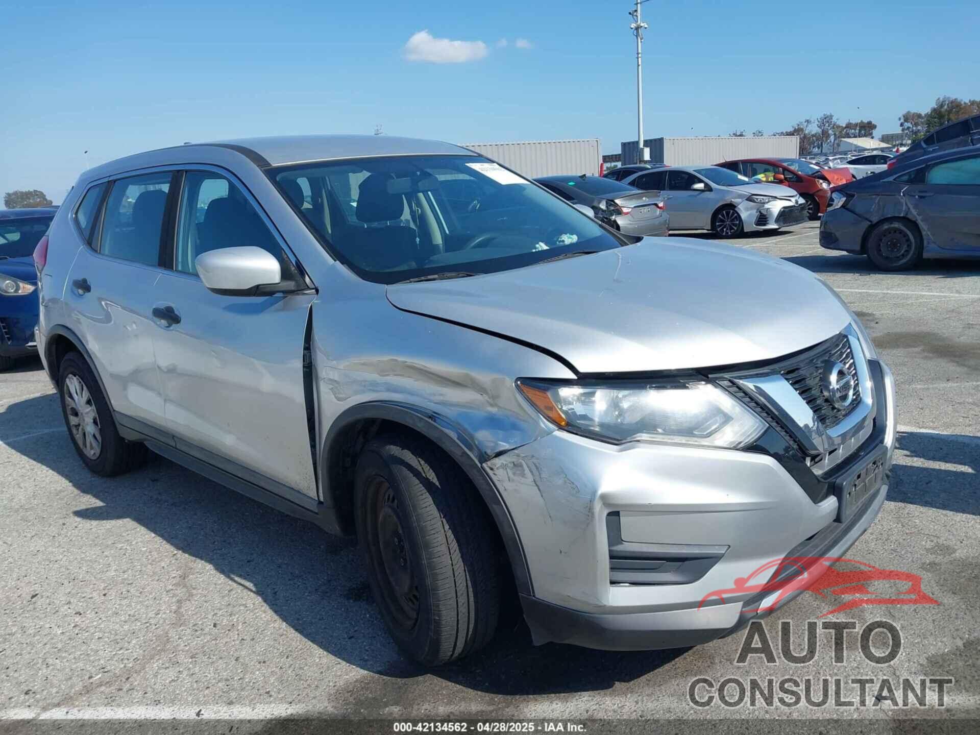 NISSAN ROGUE 2017 - KNMAT2MV0HP554493