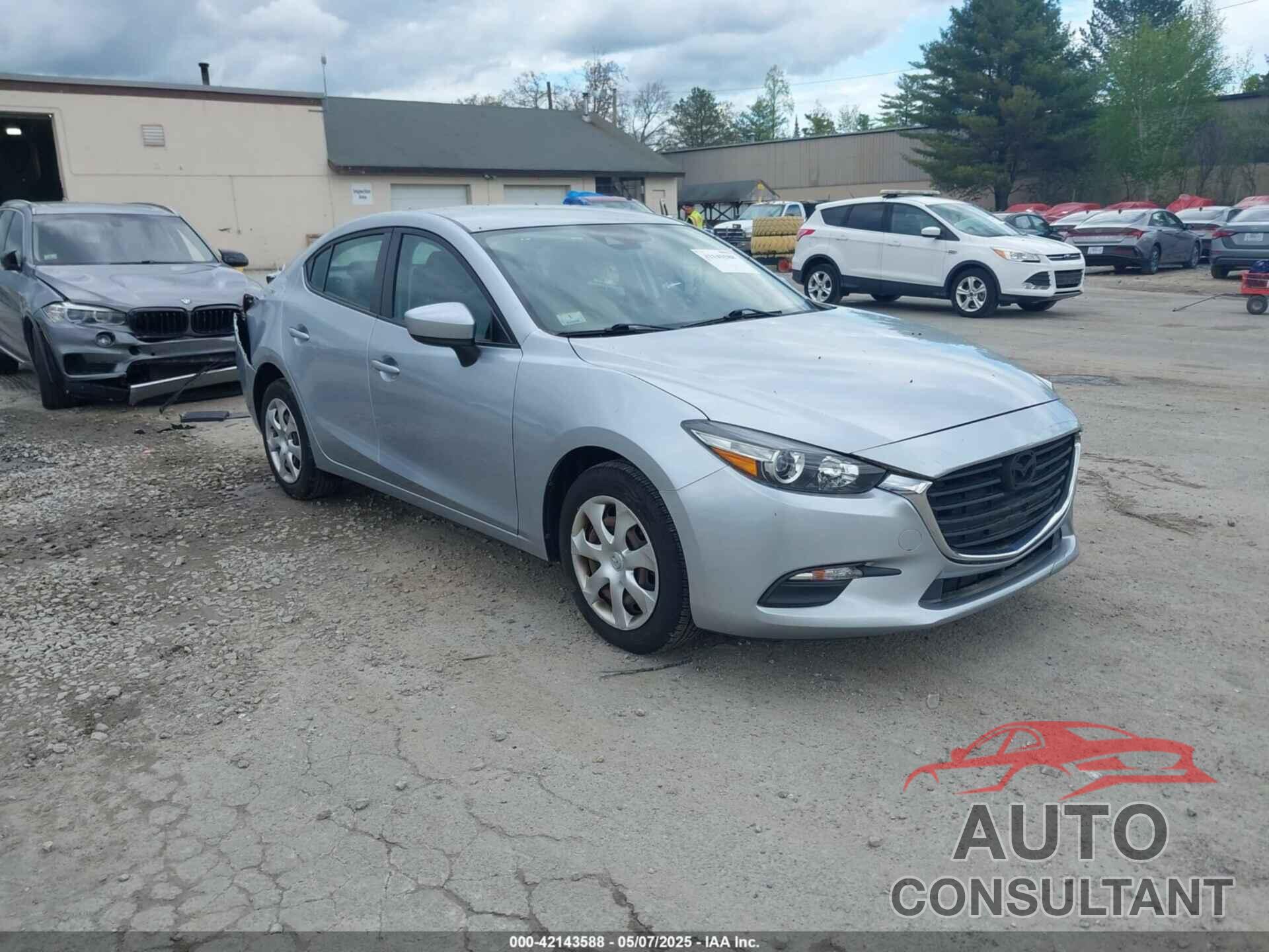 MAZDA MAZDA3 2018 - 3MZBN1U76JM195928
