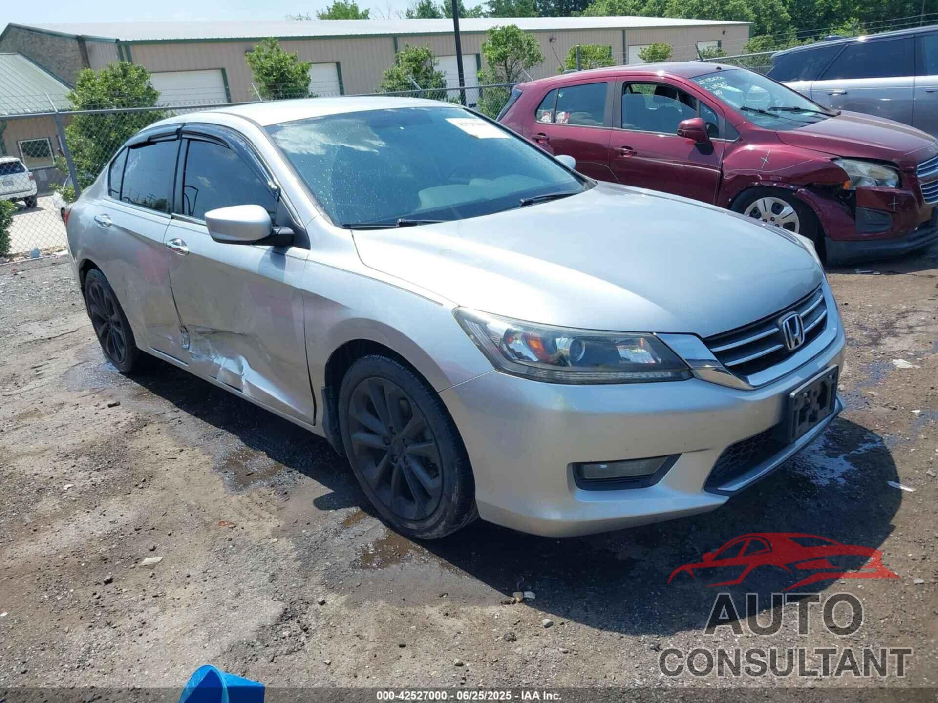HONDA ACCORD 2015 - 1HGCR2F58FA092531