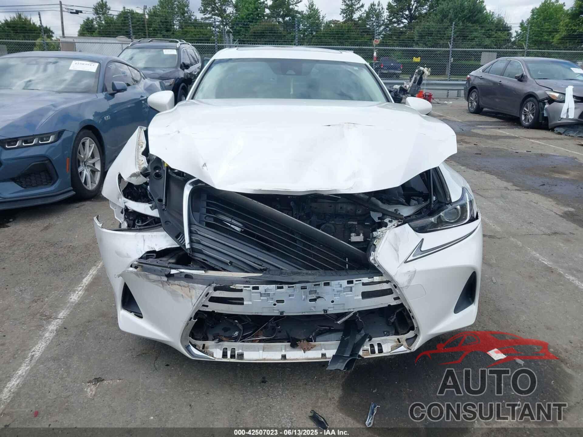 LEXUS IS 200T 2017 - JTHBA1D27H5055310