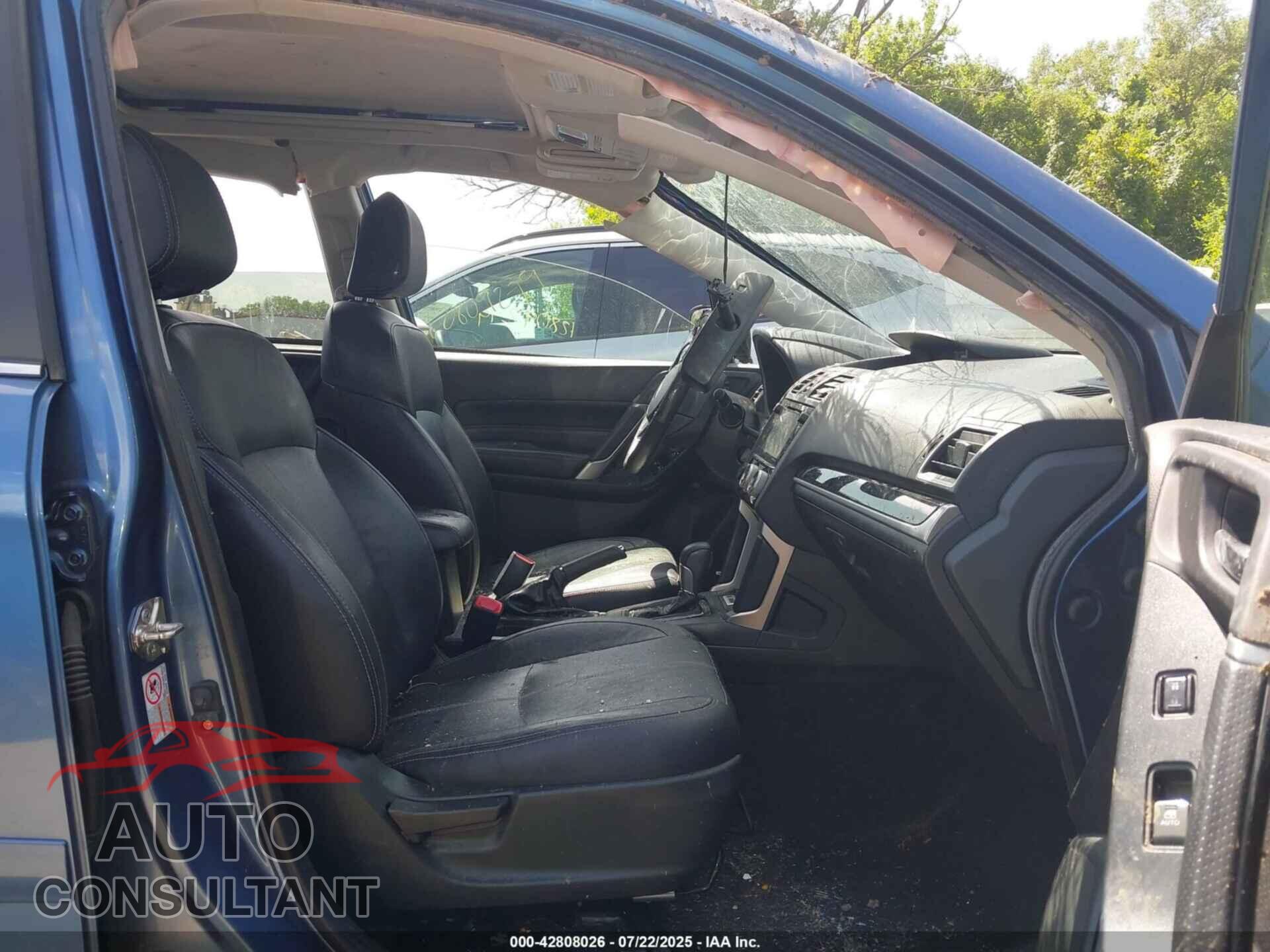 SUBARU FORESTER 2017 - JF2SJAWC8HH450555