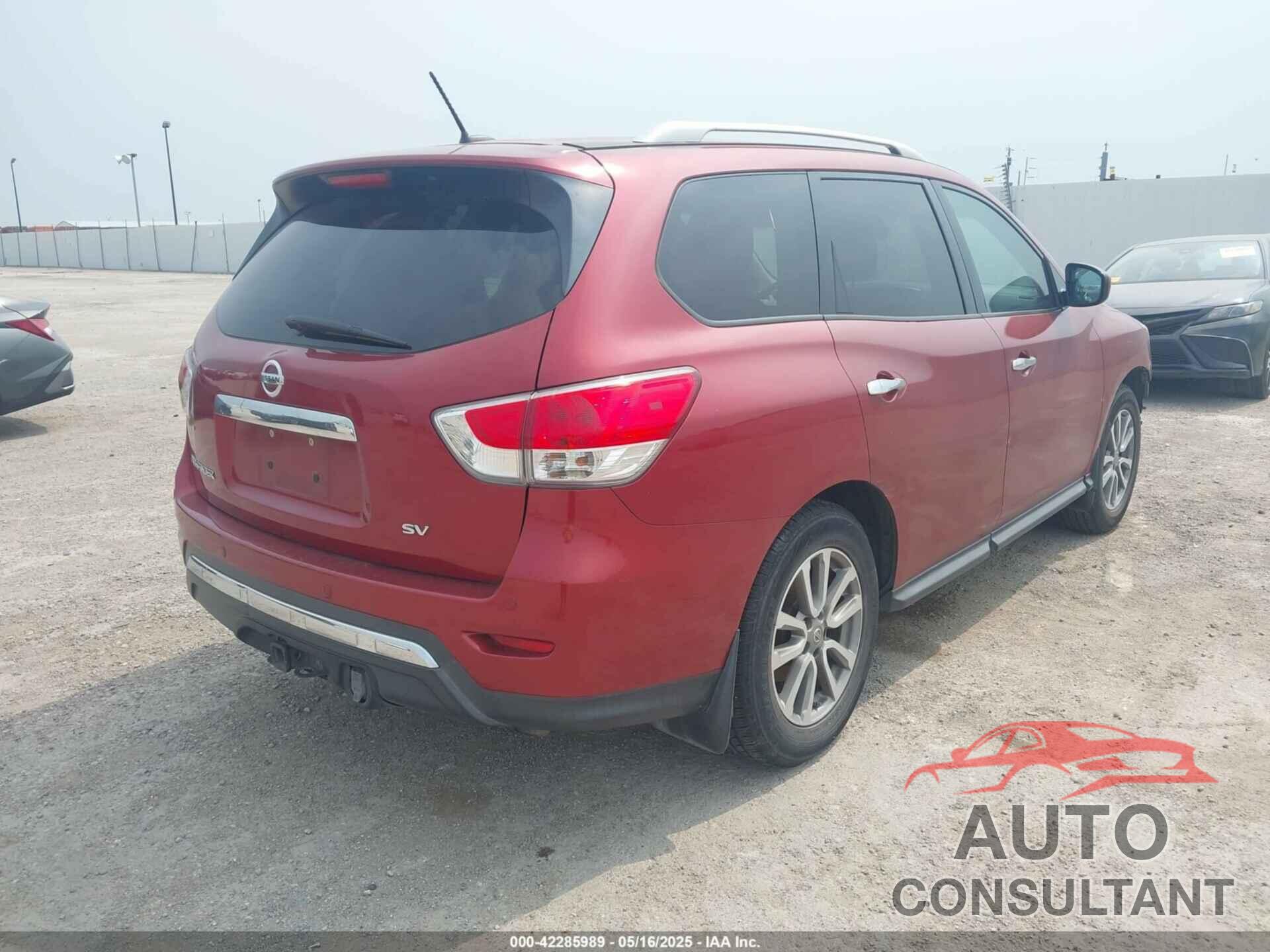 NISSAN PATHFINDER 2016 - 5N1AR2MN1GC655414