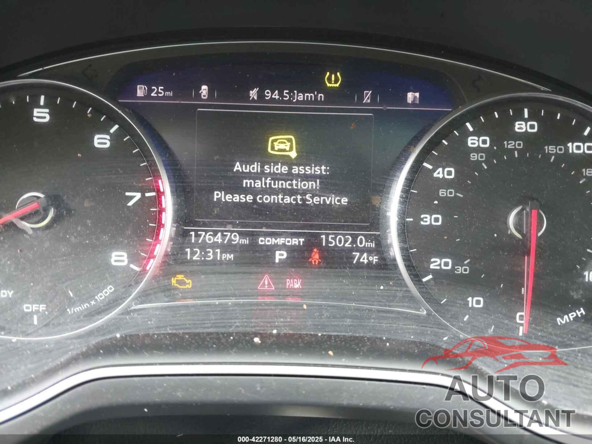 AUDI Q7 2017 - WA1LHAF77HD050327