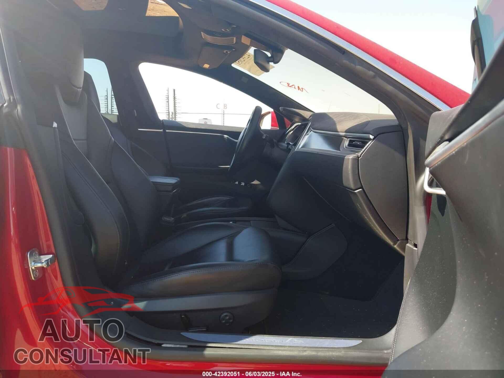 TESLA MODEL S 2015 - 5YJSA1E4XFF113973
