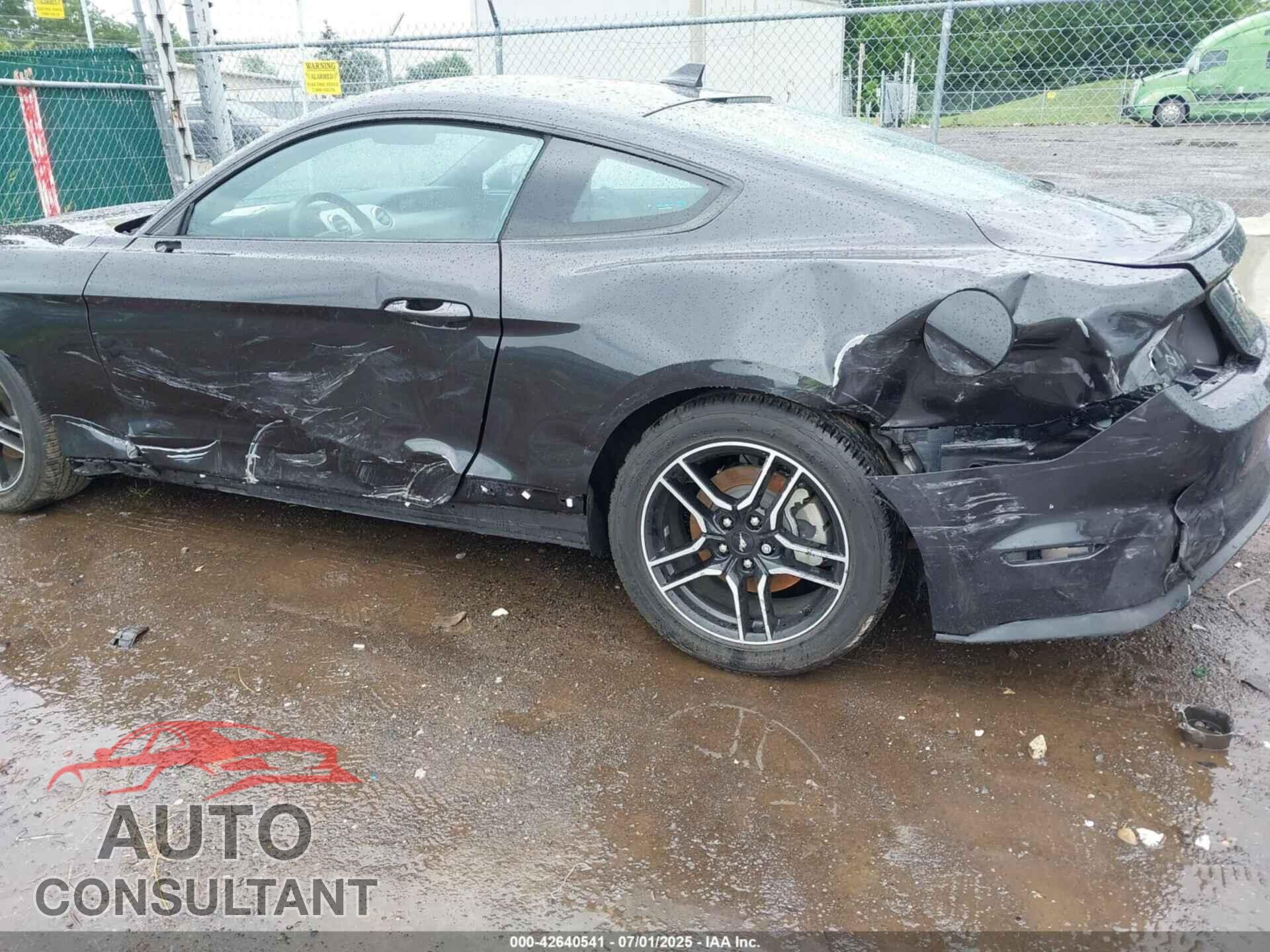 FORD MUSTANG 2022 - 1FA6P8TH2N5144669