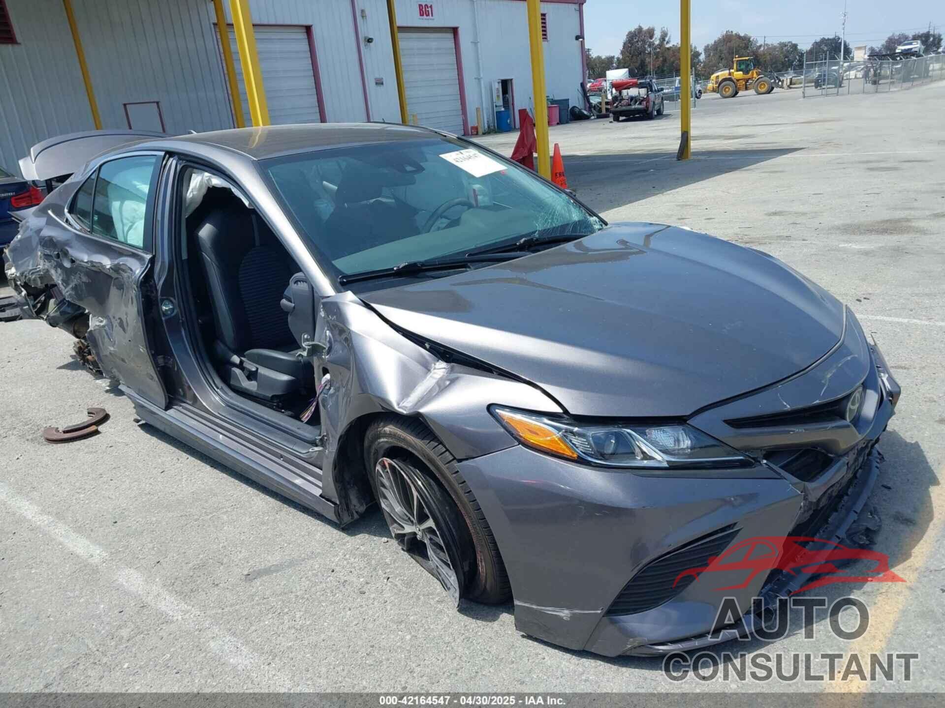 TOYOTA CAMRY 2020 - 4T1G11AK9LU972612