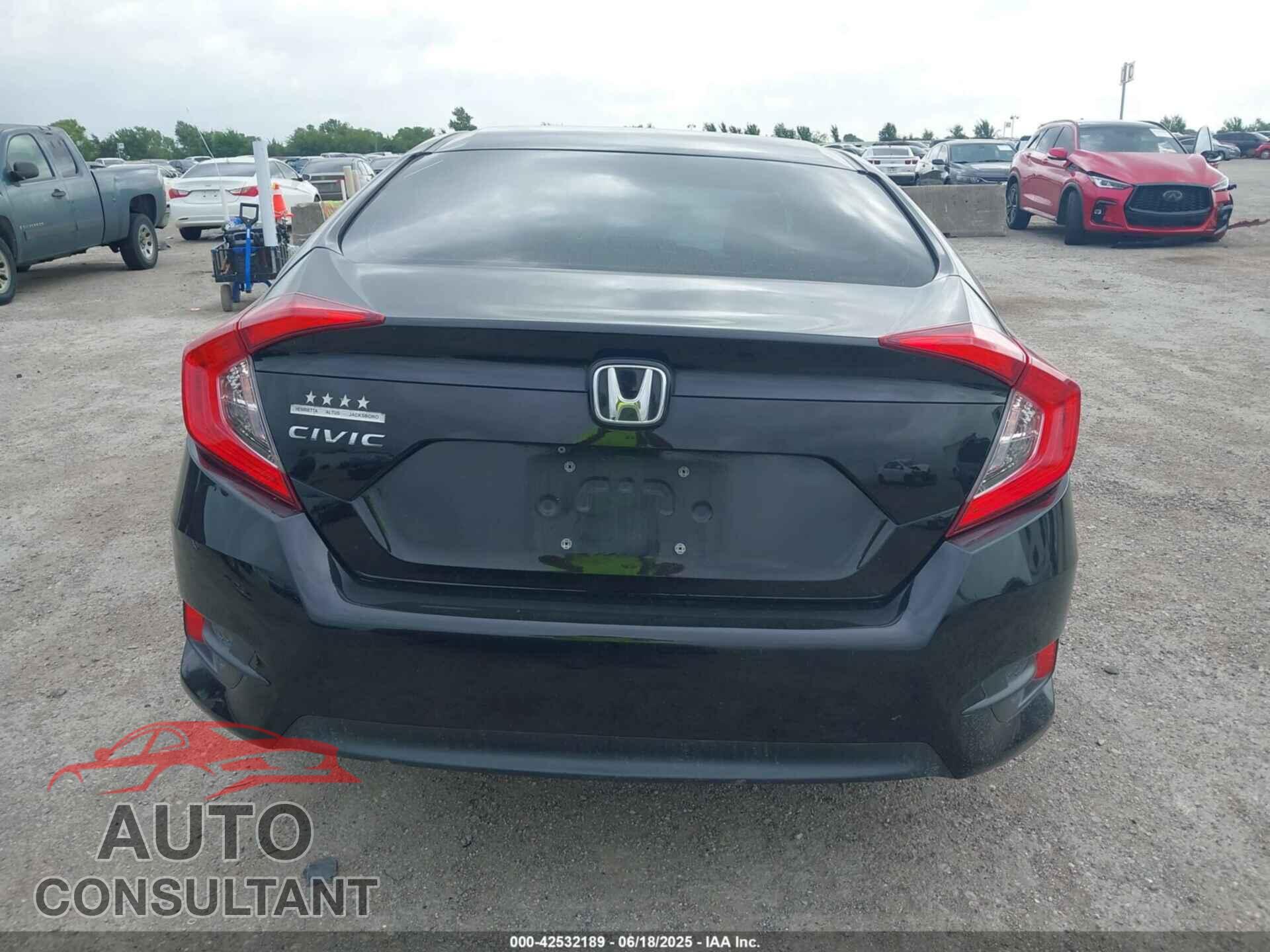 HONDA CIVIC 2018 - 2HGFC2F50JH558719