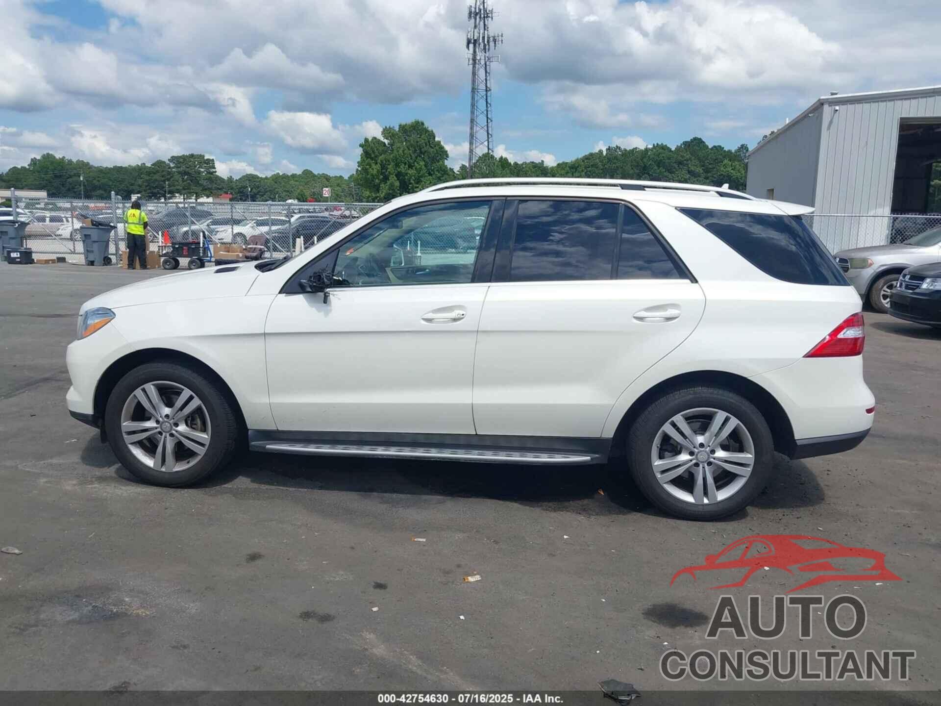 MERCEDES-BENZ ML 350 2014 - 4JGDA5HB8EA271709