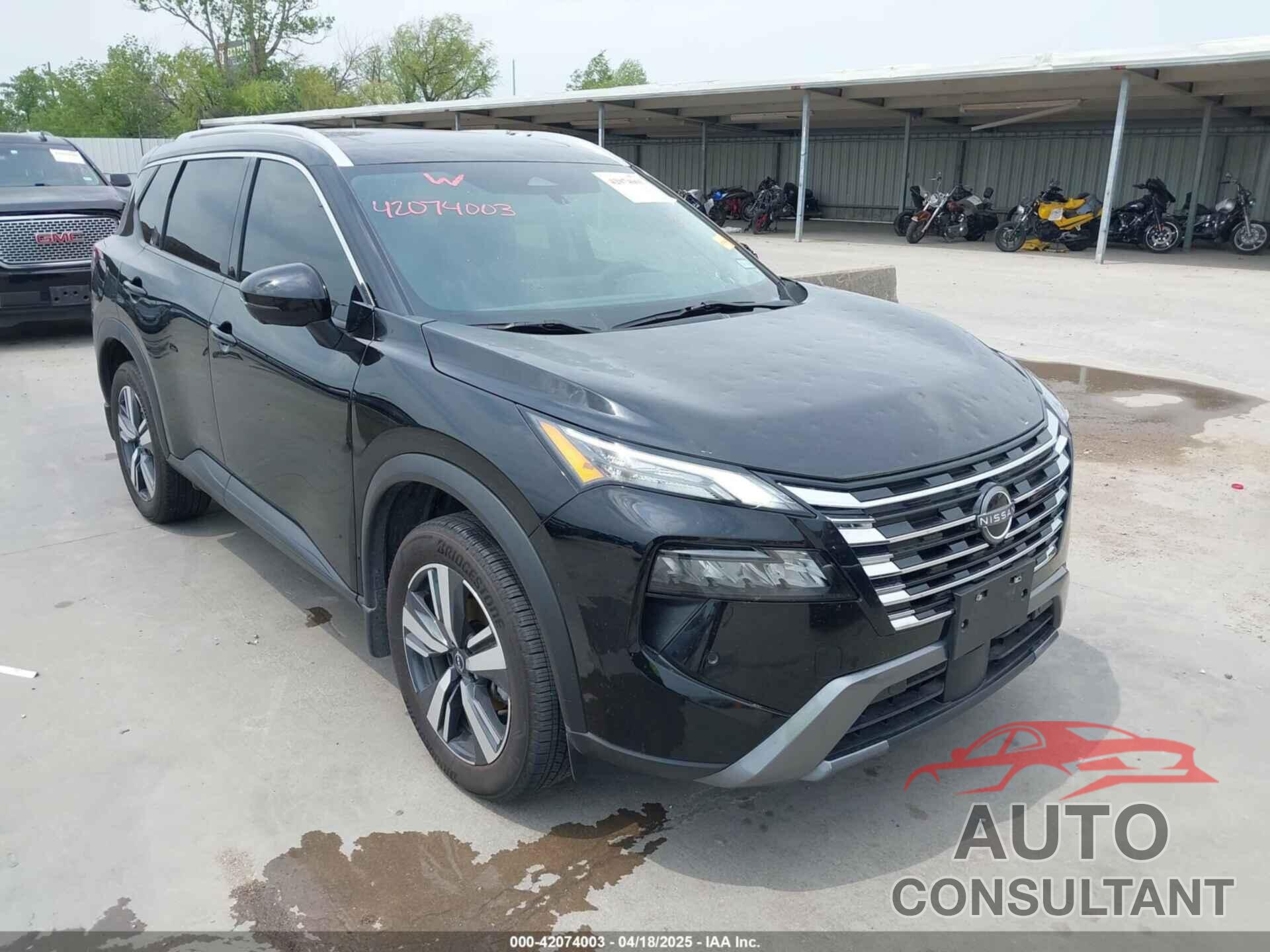 NISSAN ROGUE 2024 - 5N1BT3CA8RC718893