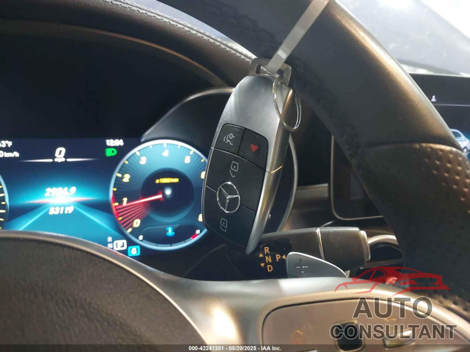 MERCEDES-BENZ C 300 2020 - W1KWF8DB5LR569967