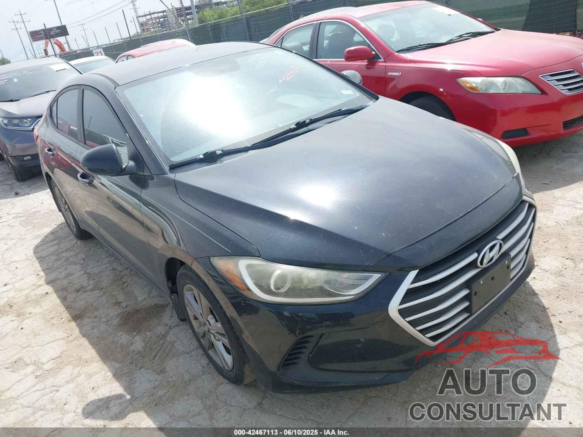 HYUNDAI ELANTRA 2018 - KMHD84LF2JU504251