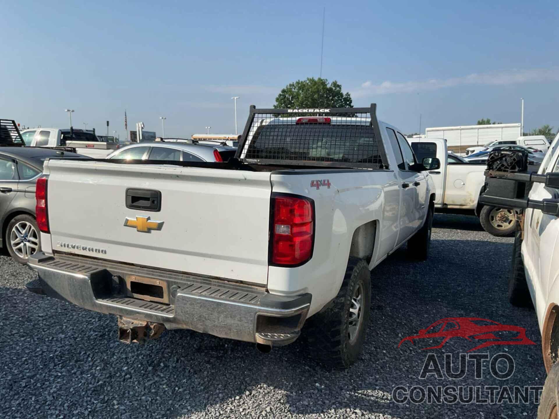 CHEVROLET SILVERADO 2500HD 2017 - 1GC2KUEG6HZ303839