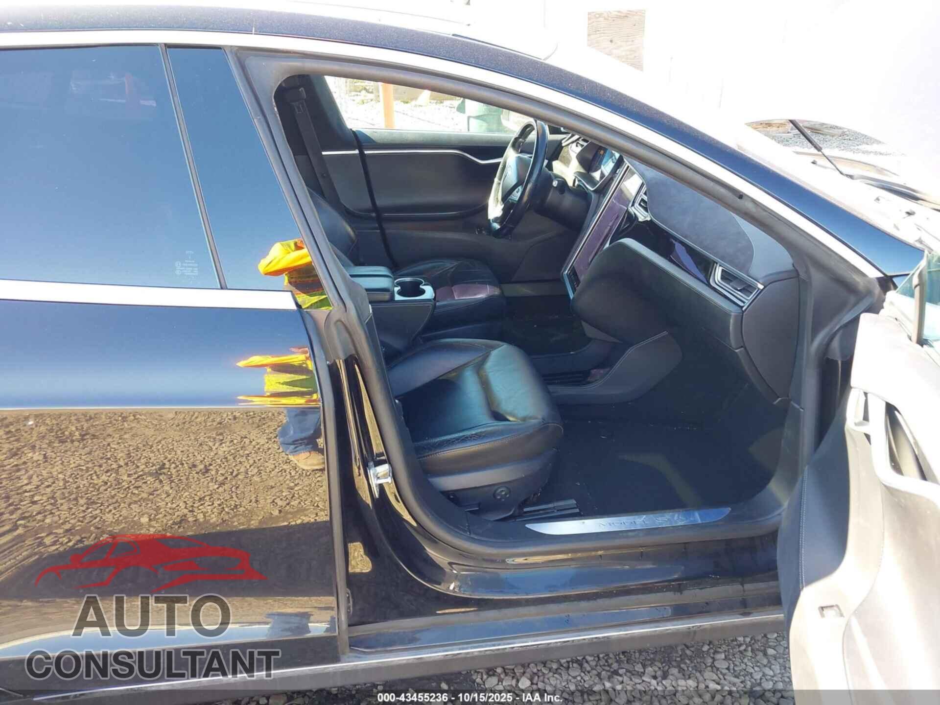 TESLA MODEL S 2015 - 5YJSA1S25FF098009
