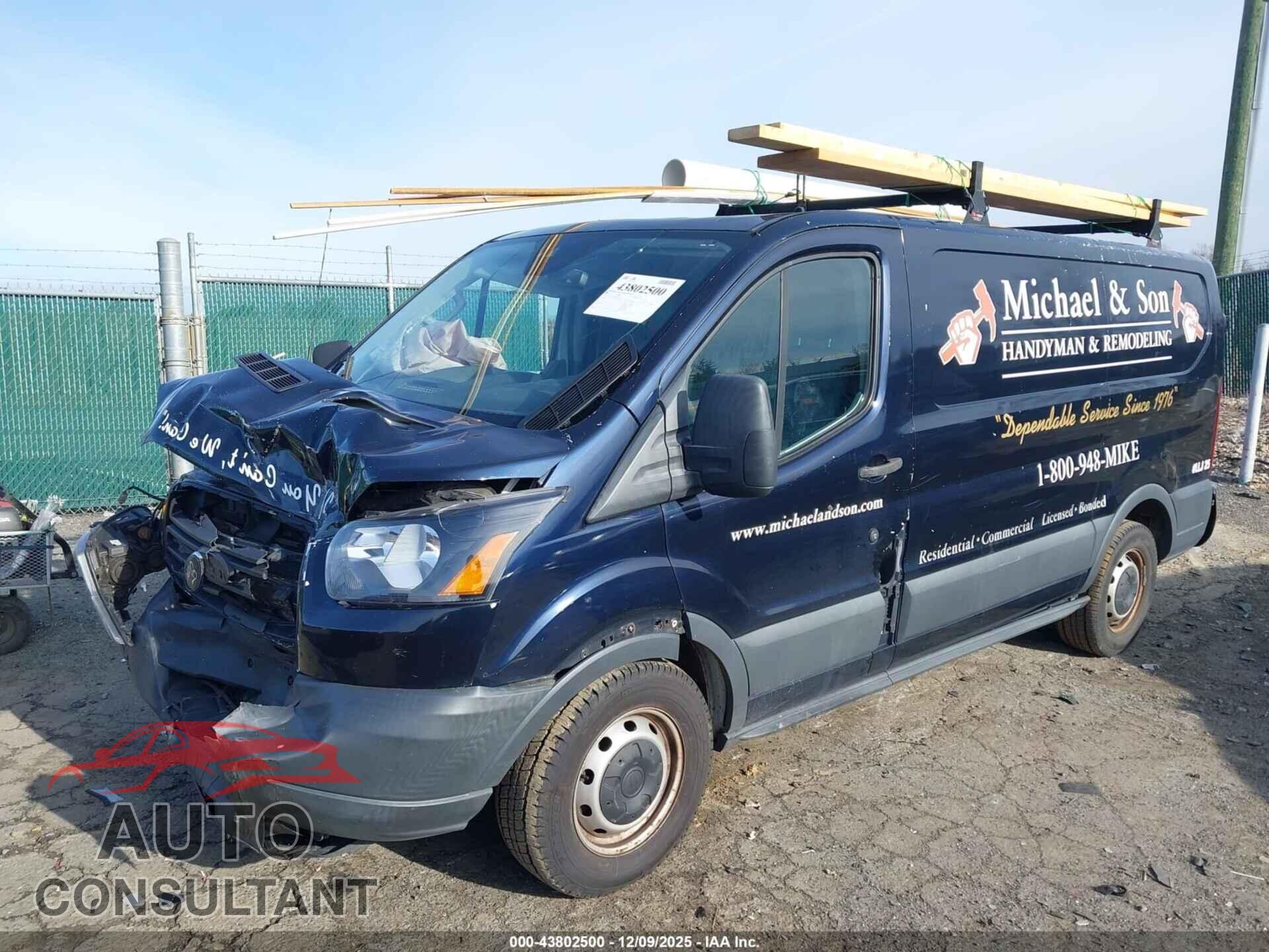 FORD TRANSIT-150 2018 - 1FTYE1YM7JKB45432