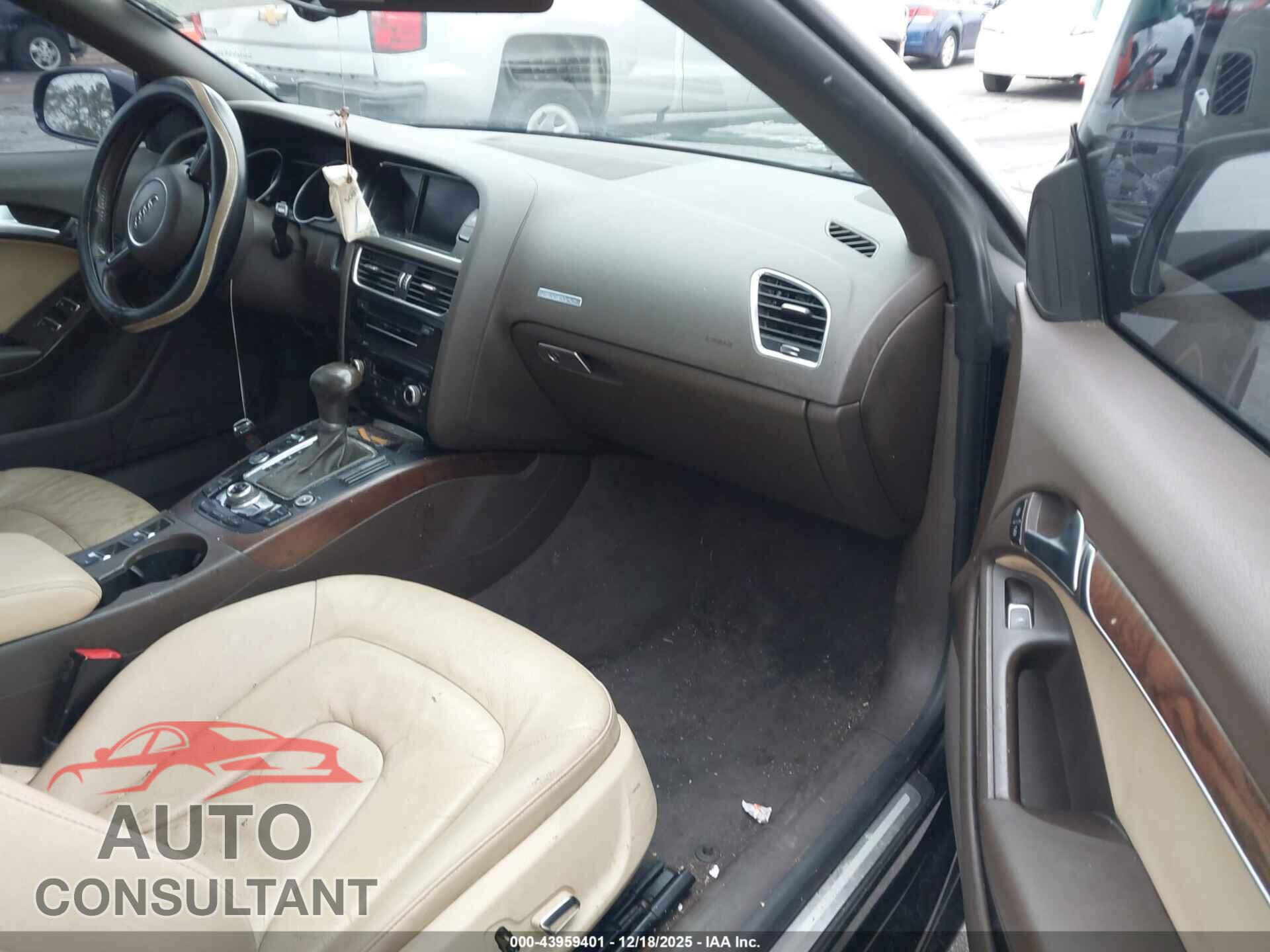 AUDI A5 2013 - WAULFAFH6DN004803