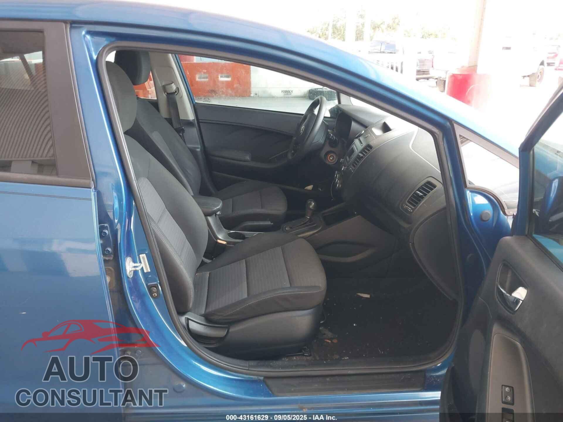 KIA FORTE 2015 - KNAFX4A69F5285385