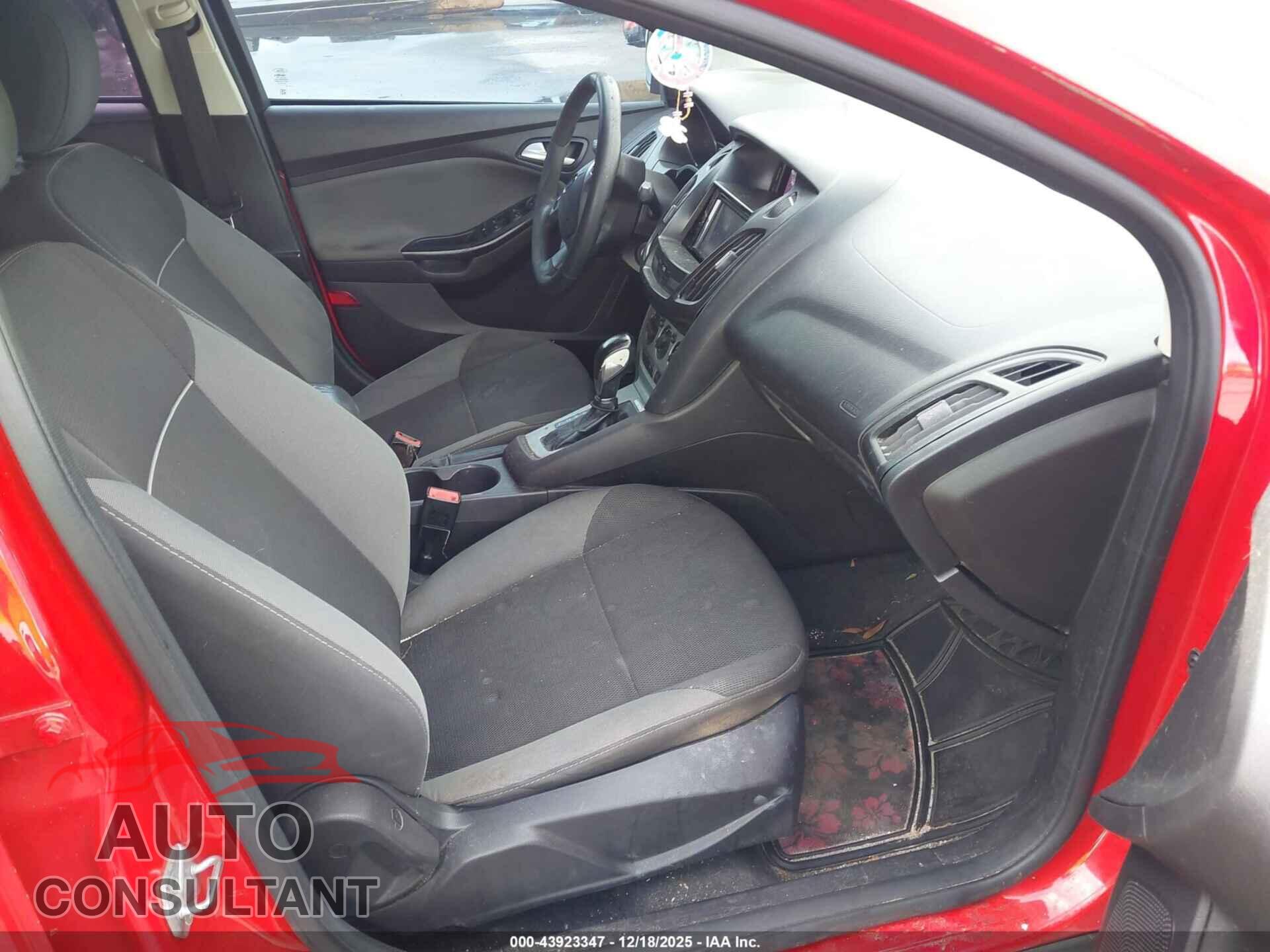 FORD FOCUS 2014 - 1FADP3F21EL157376