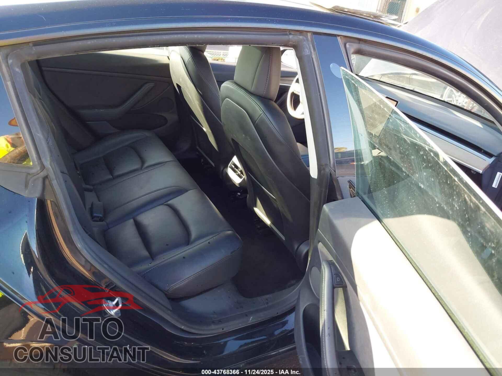 TESLA MODEL 3 2023 - 5YJ3E1EA6PF458675