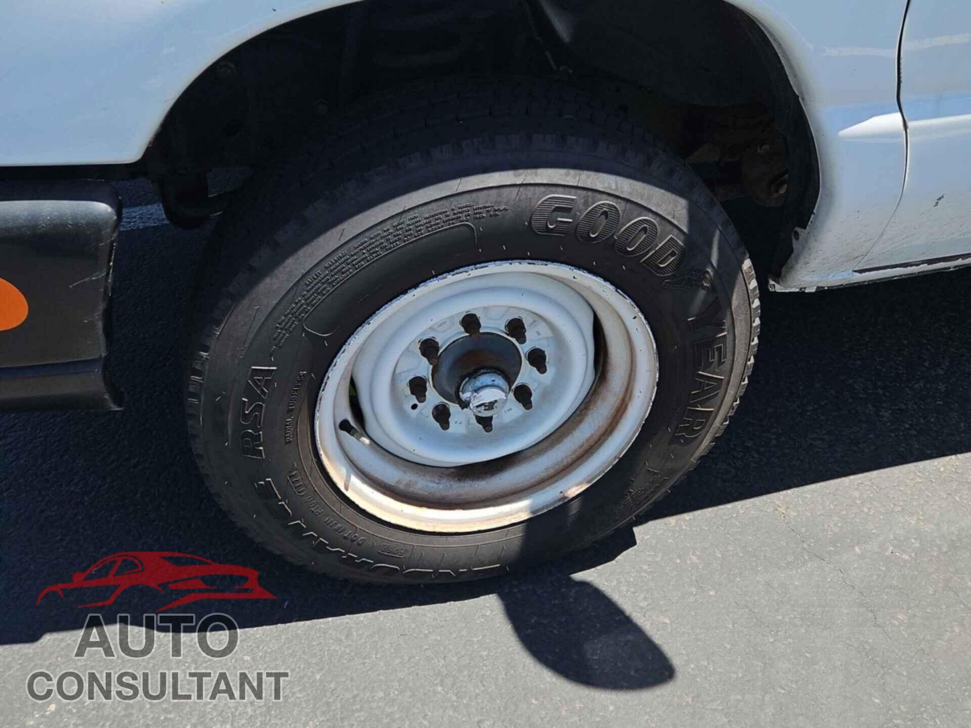 FORD E-150 2010 - 1FTNE1EW5ADA90881